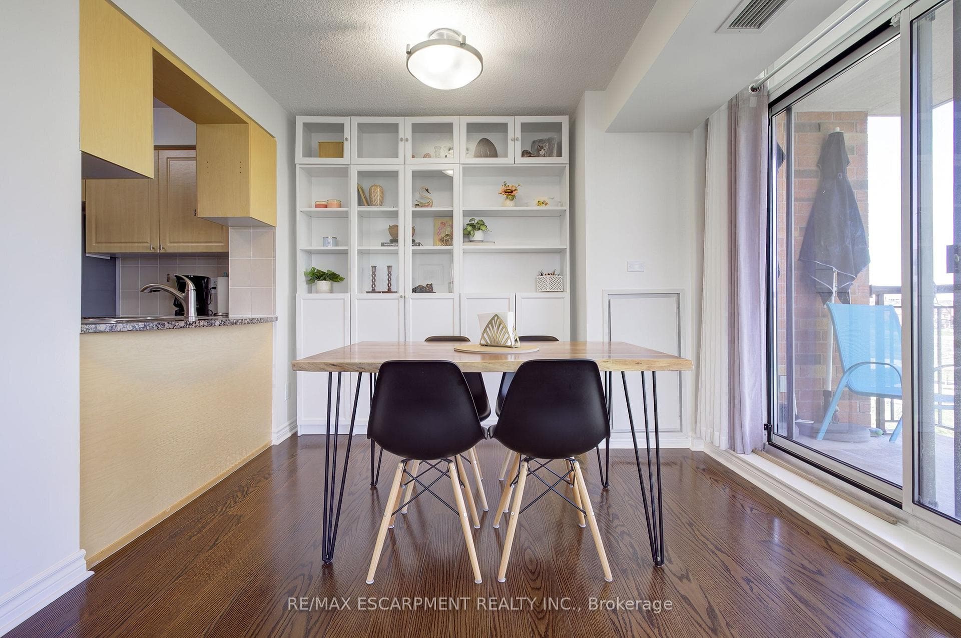 2379 Central Park Drive Unit 603 - Condo photo 21 of 43 in Oakville, Ontario