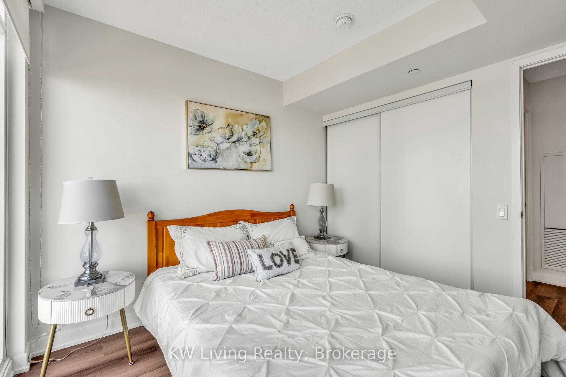 70 Queens Wharf Road Unit 1601 - Condo photo 29 of 37 in Downtown Toronto / Waterfront, Ontario