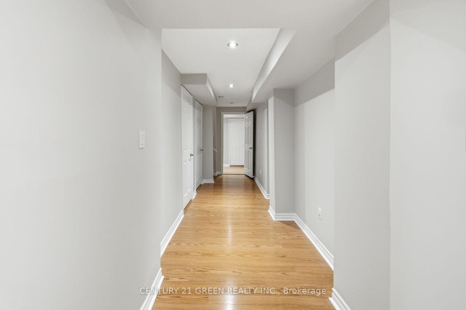 913 Philbrook Drive - Semi-Detached photo 43 of 50 in Milton, Ontario