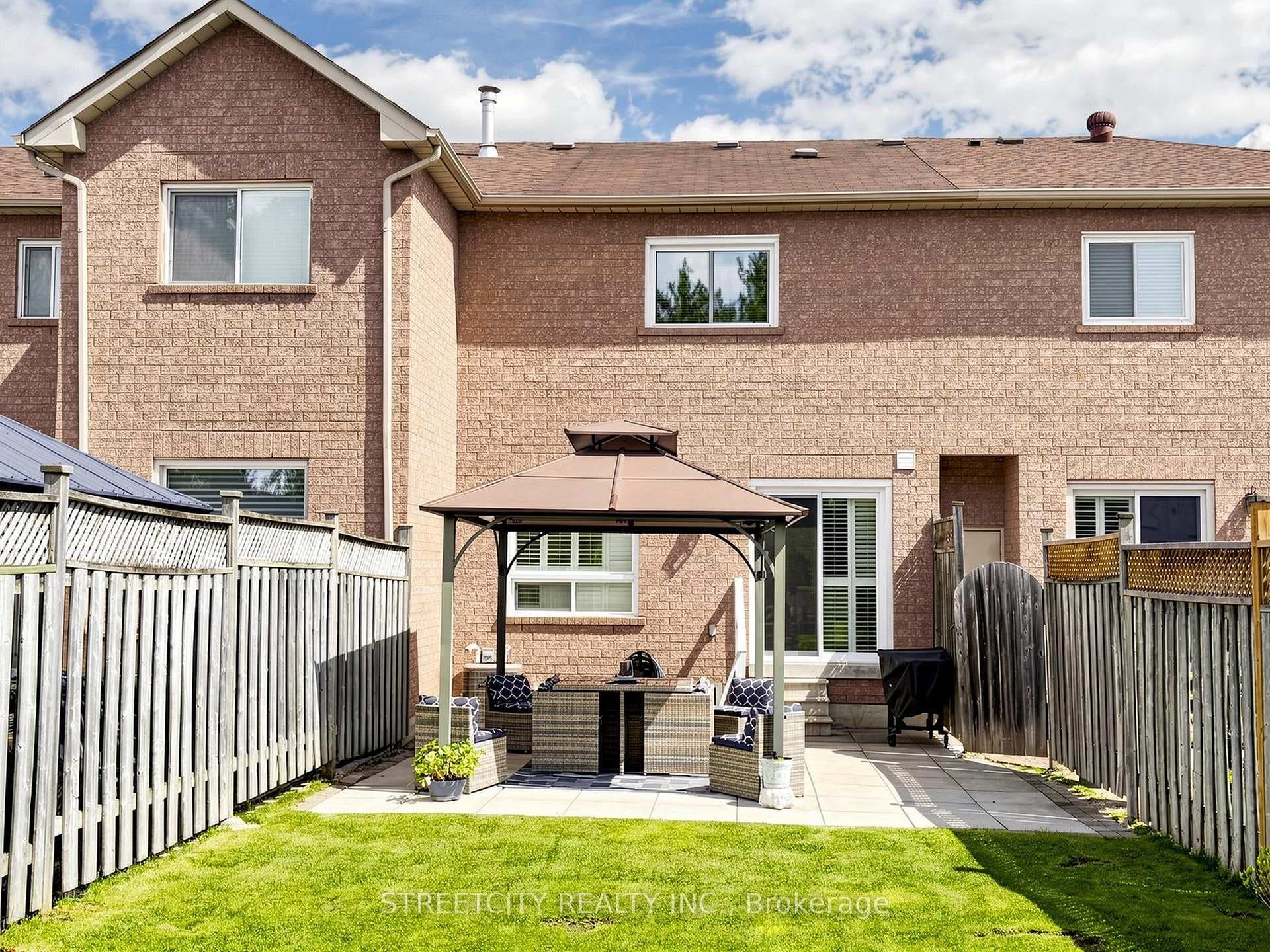 78 Waterbury Street - Townhouse photo 45 of 50 in Caledon, Ontario