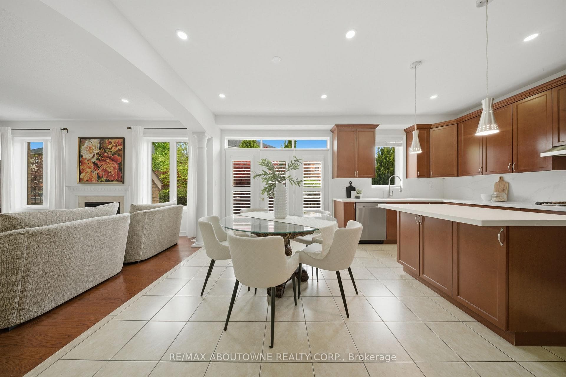 3071 Jenn Avenue - Detached photo 13 of 50 in Burlington, Ontario