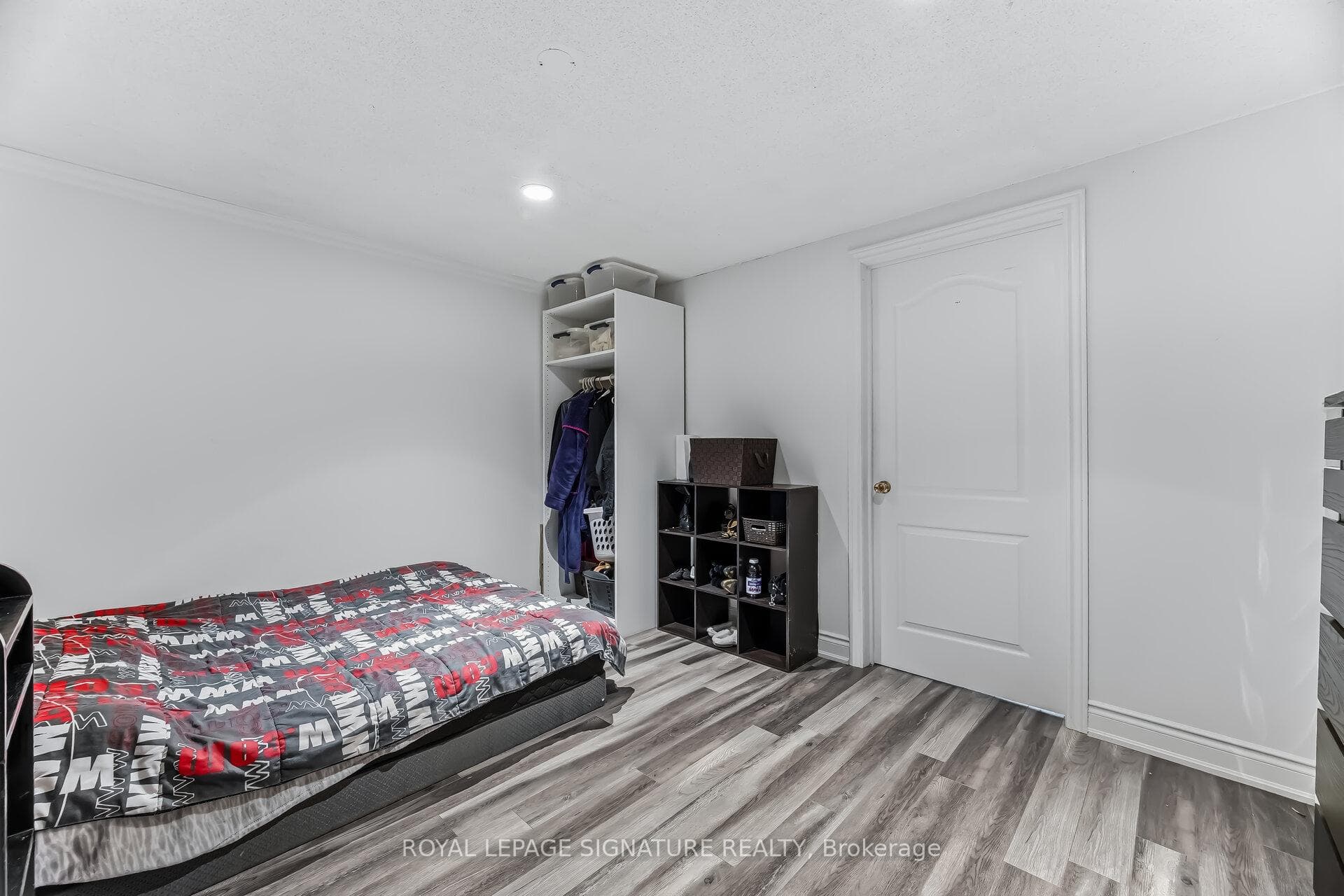 2498 Mainroyal Street - Semi-Detached photo 37 of 50 in Mississauga, Ontario