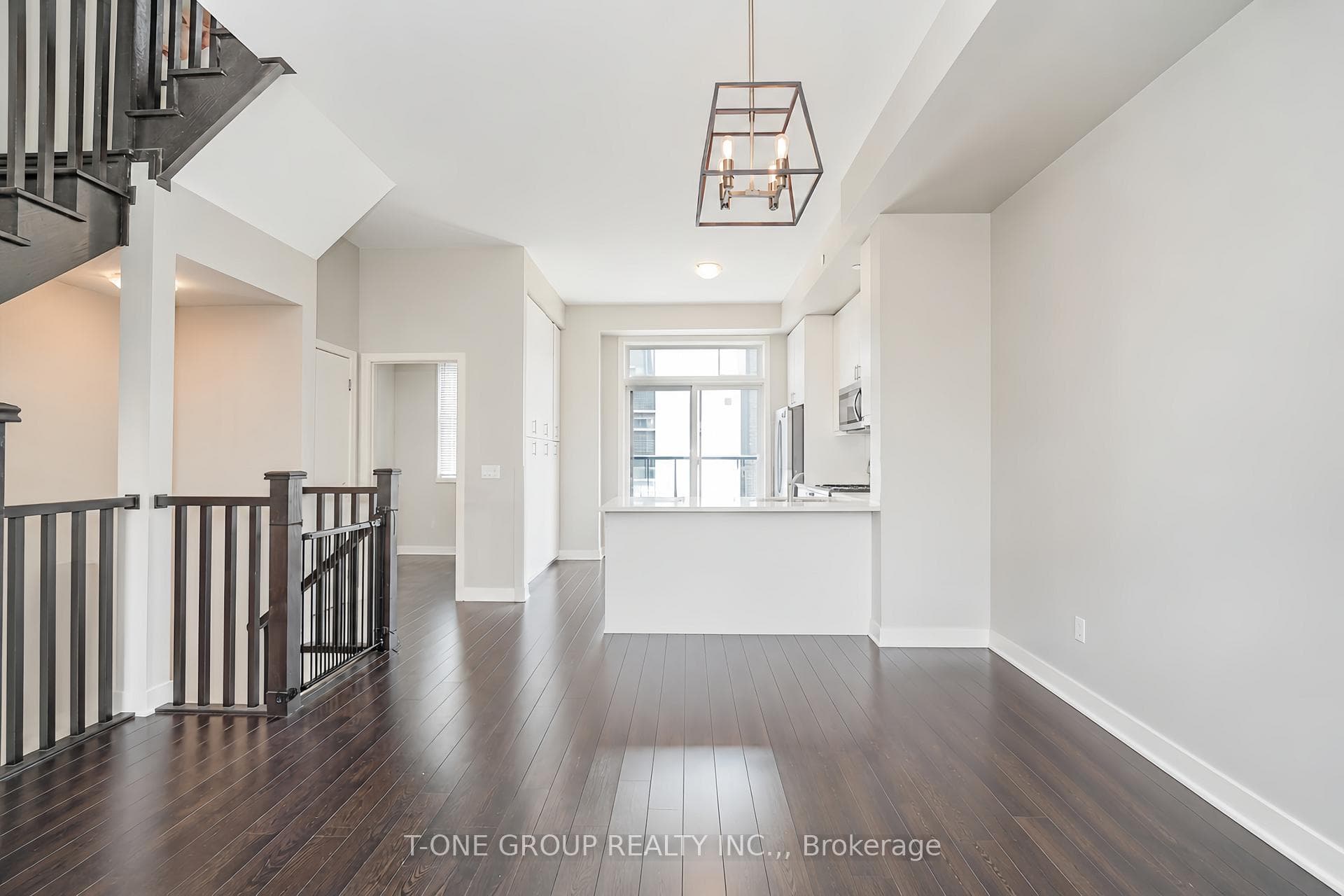 55 Sutton Avenue - Townhouse photo 16 of 38 in Regent Park / Cabbagetown / St. James Town, Ontario