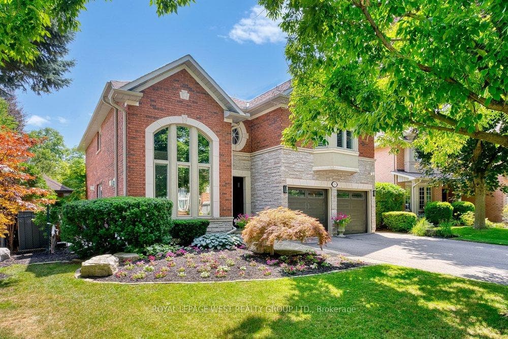 2293 Carpenters Circle - Detached photo 1 of 50 in Oakville, Ontario