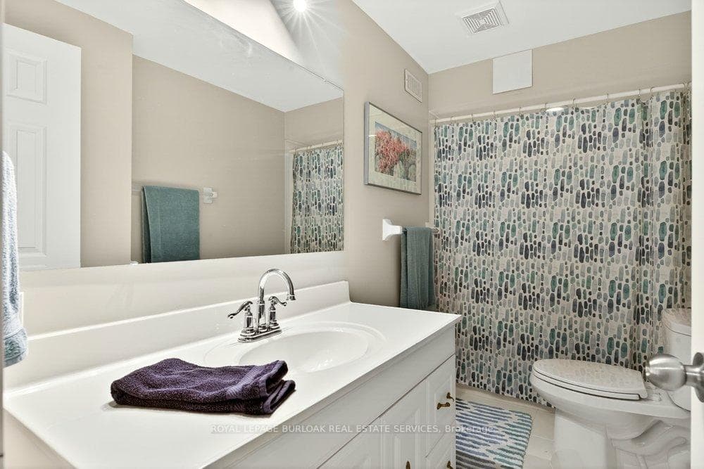 1078 Augustus Drive - Detached photo 42 of 49 in Burlington, Ontario