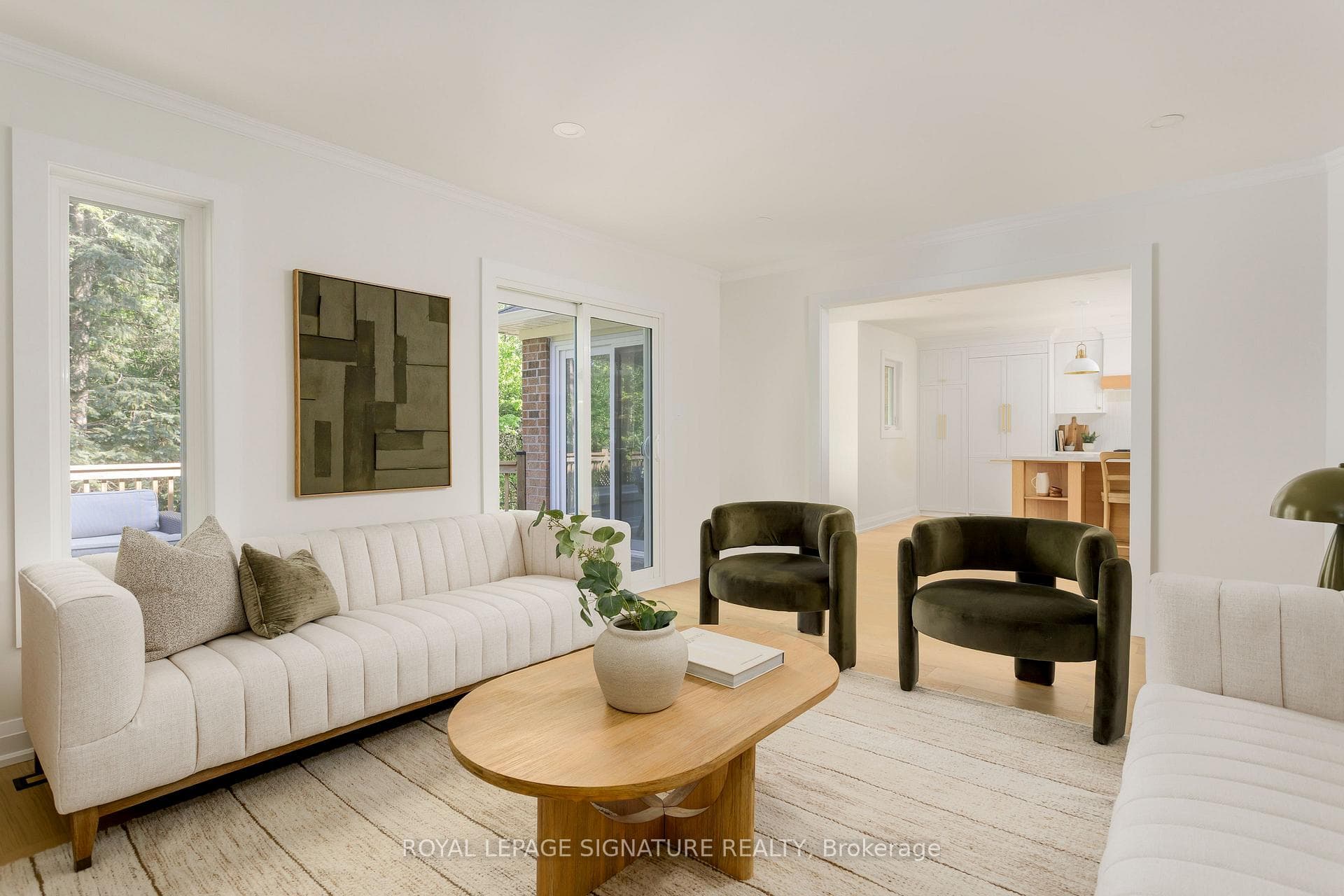 1026 Oak Meadow Road - Detached photo 13 of 50 in Oakville, Ontario