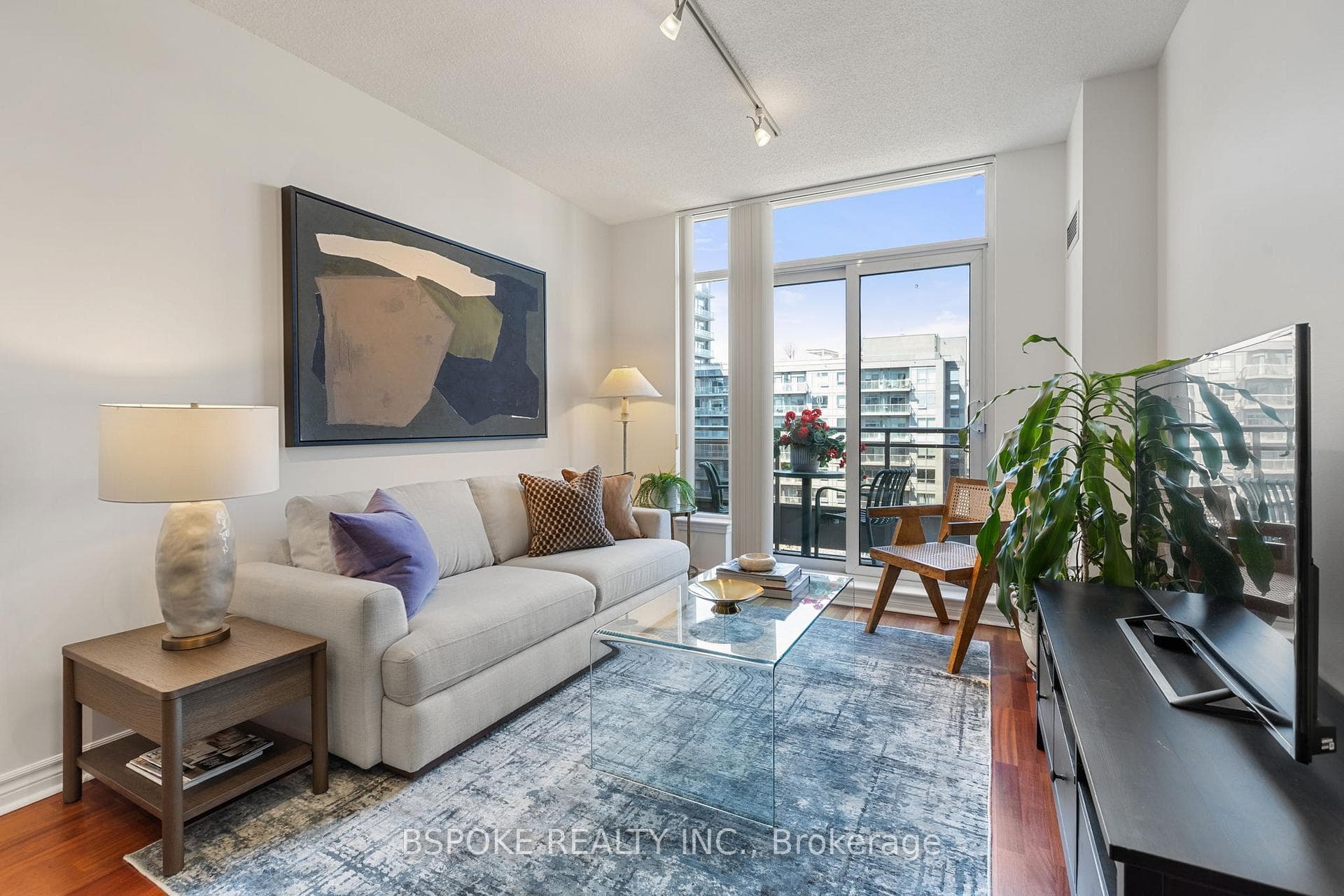 19 Barberry Place Unit 804 - Condo photo 1 of 21 in Hillcrest Village / Bayview Village, Ontario