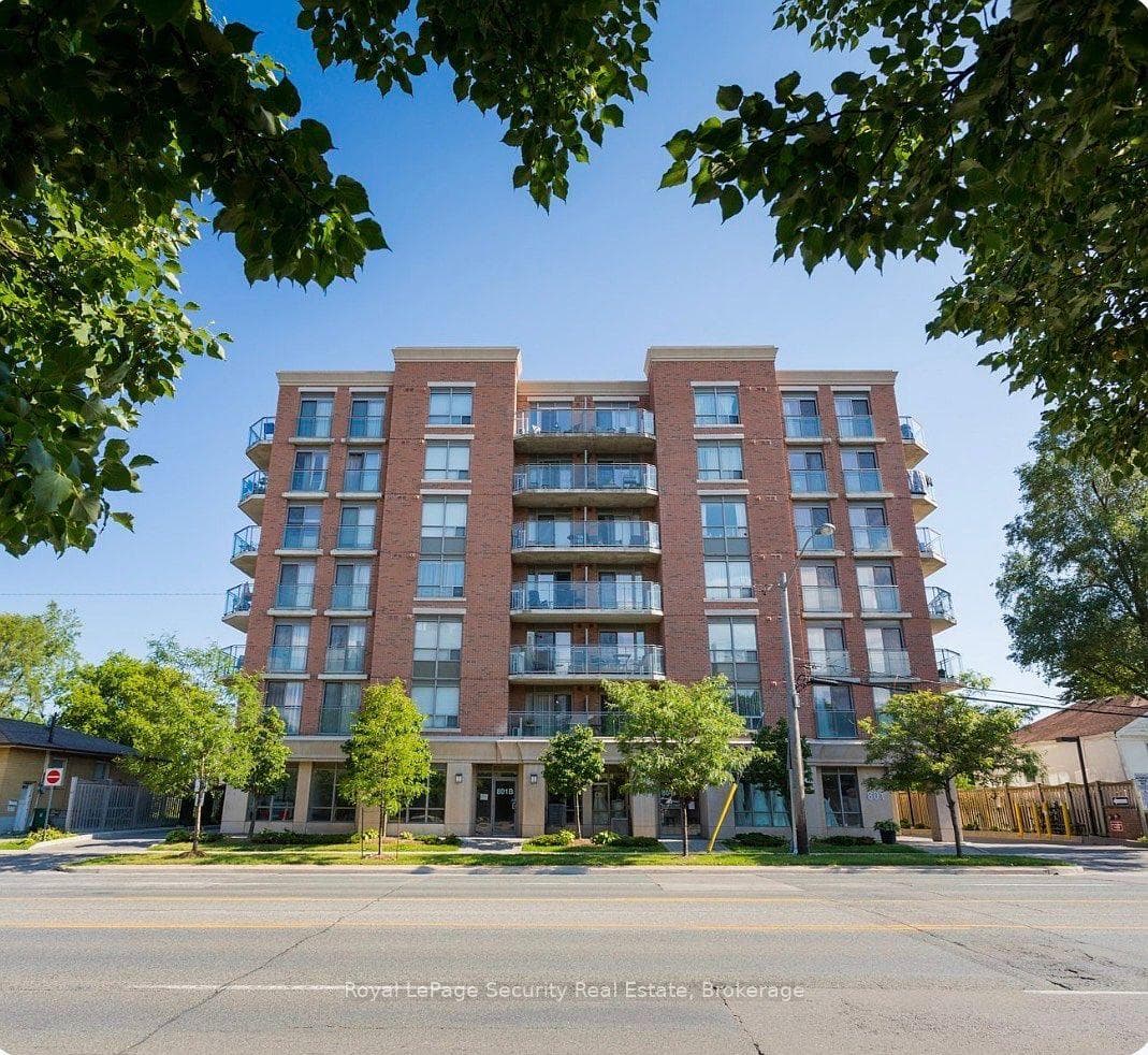 801 Sheppard Avenue Unit 310 - Condo photo 1 of 14 in North York (Bathurst Manor / Clanton Park), Ontario