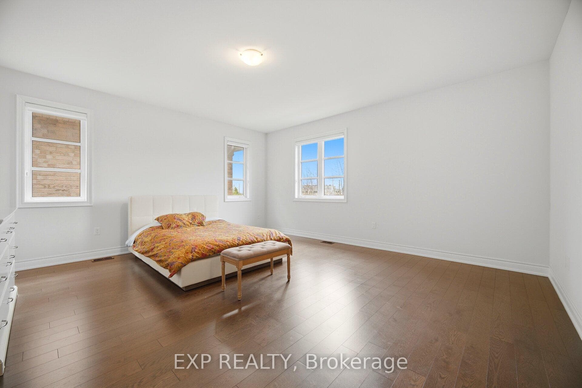 3128 Parsonage Crescent - Detached photo 25 of 47 in Oakville, Ontario