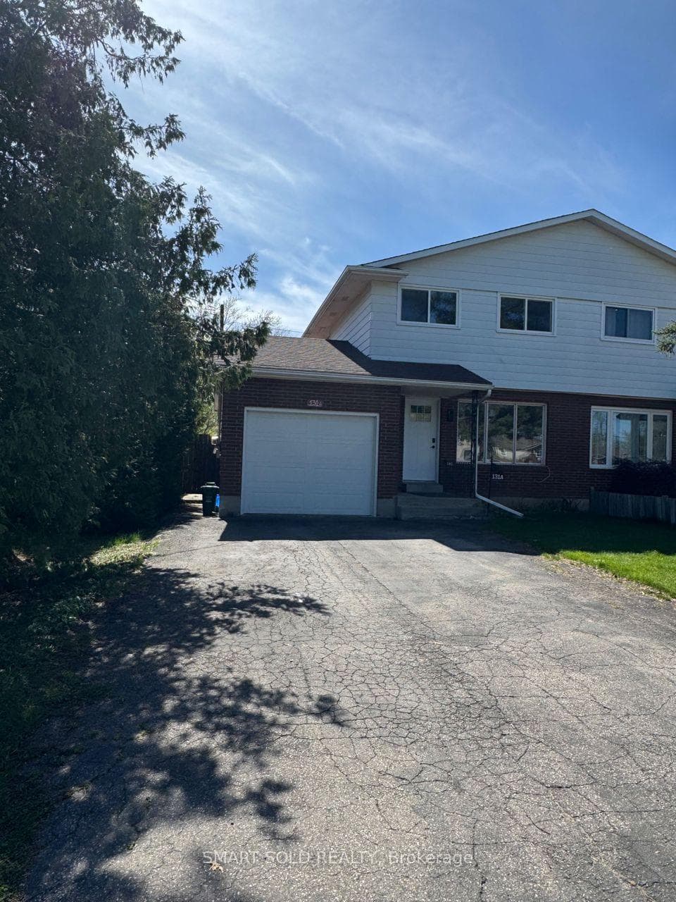 131A Louth Street - home for sale in St. Catharines, Ontario