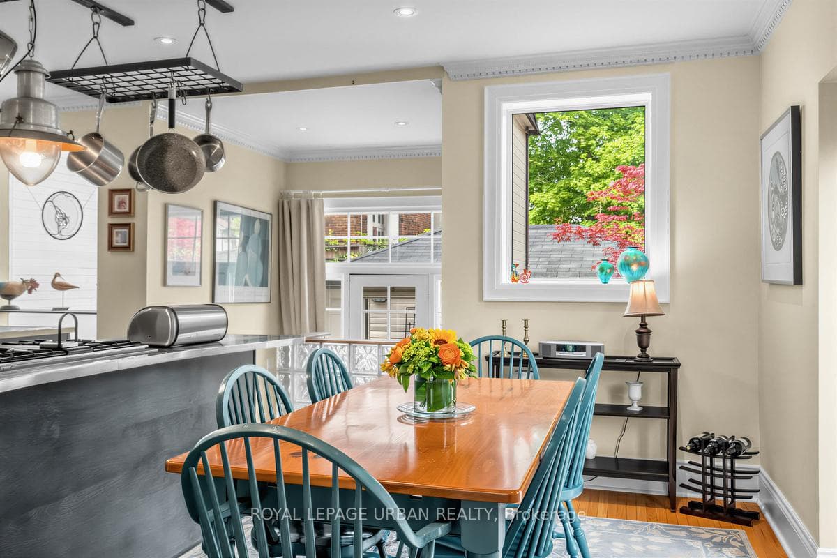 44 Austin Terrace - Semi-Detached photo 10 of 41 in Annex / Yorkville / Summerhill, Ontario