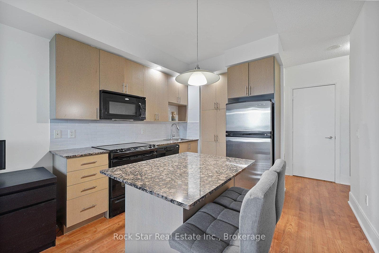 181 Wynford Drive Unit 706 - Condo photo 7 of 28 in Don Mills / Parkwoods / Victoria Village, Ontario