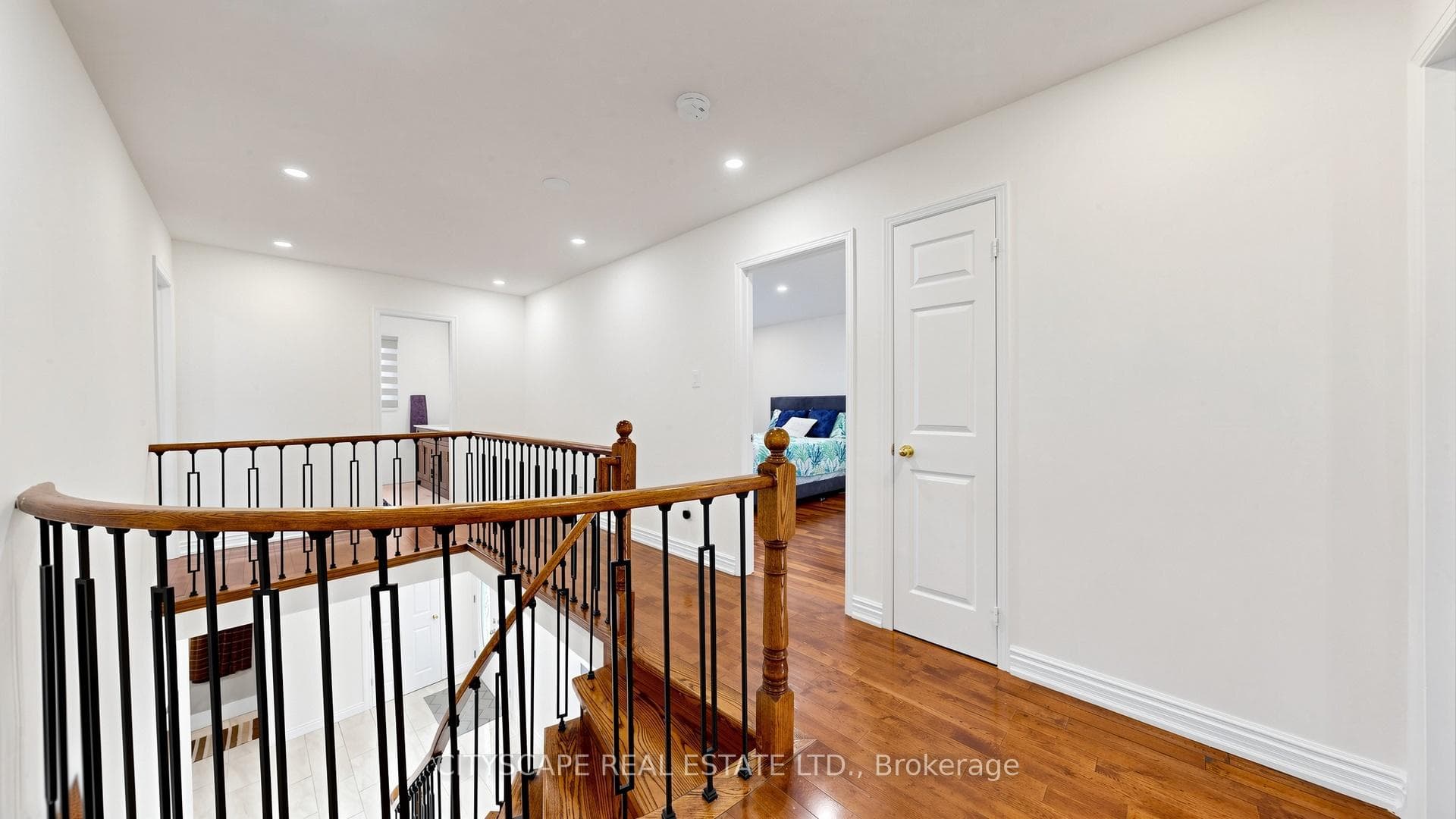 5534 River Grove Avenue - Detached photo 22 of 36 in Mississauga, Ontario