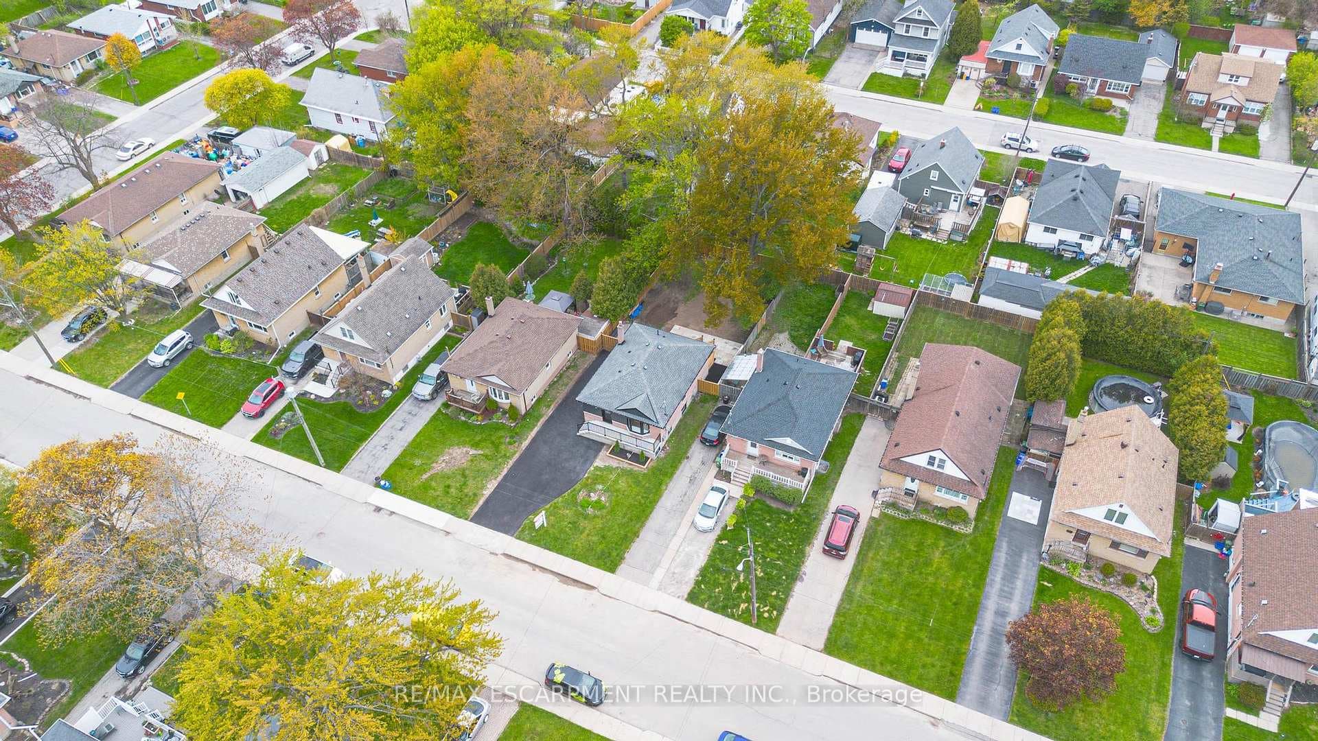 374 East 13th Street - Detached photo 34 of 40 in Hamilton, Ontario
