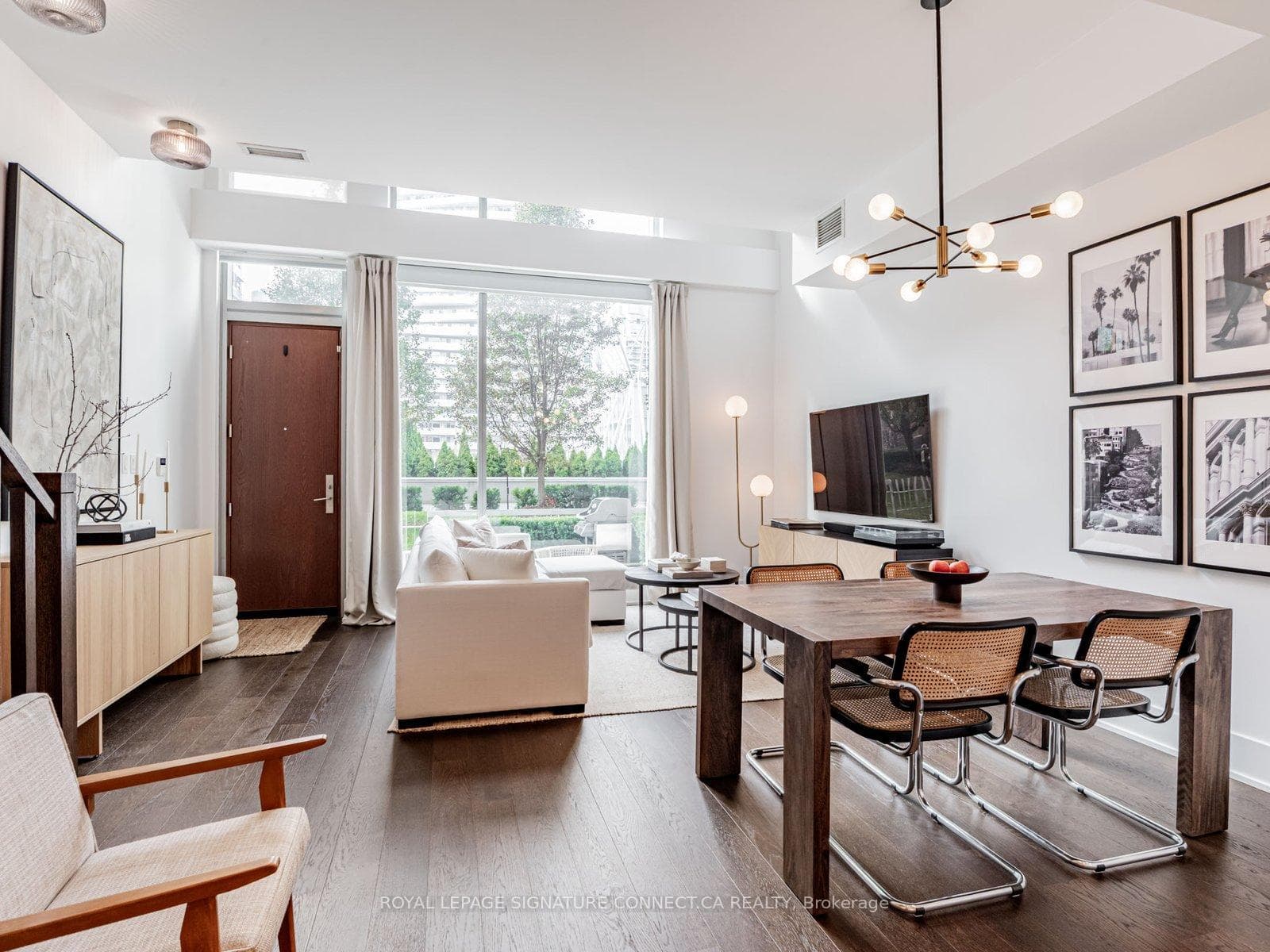 39 Queens Quay Unit TH132 - Condo photo 11 of 35 in Regent Park / Cabbagetown / St. James Town, Ontario