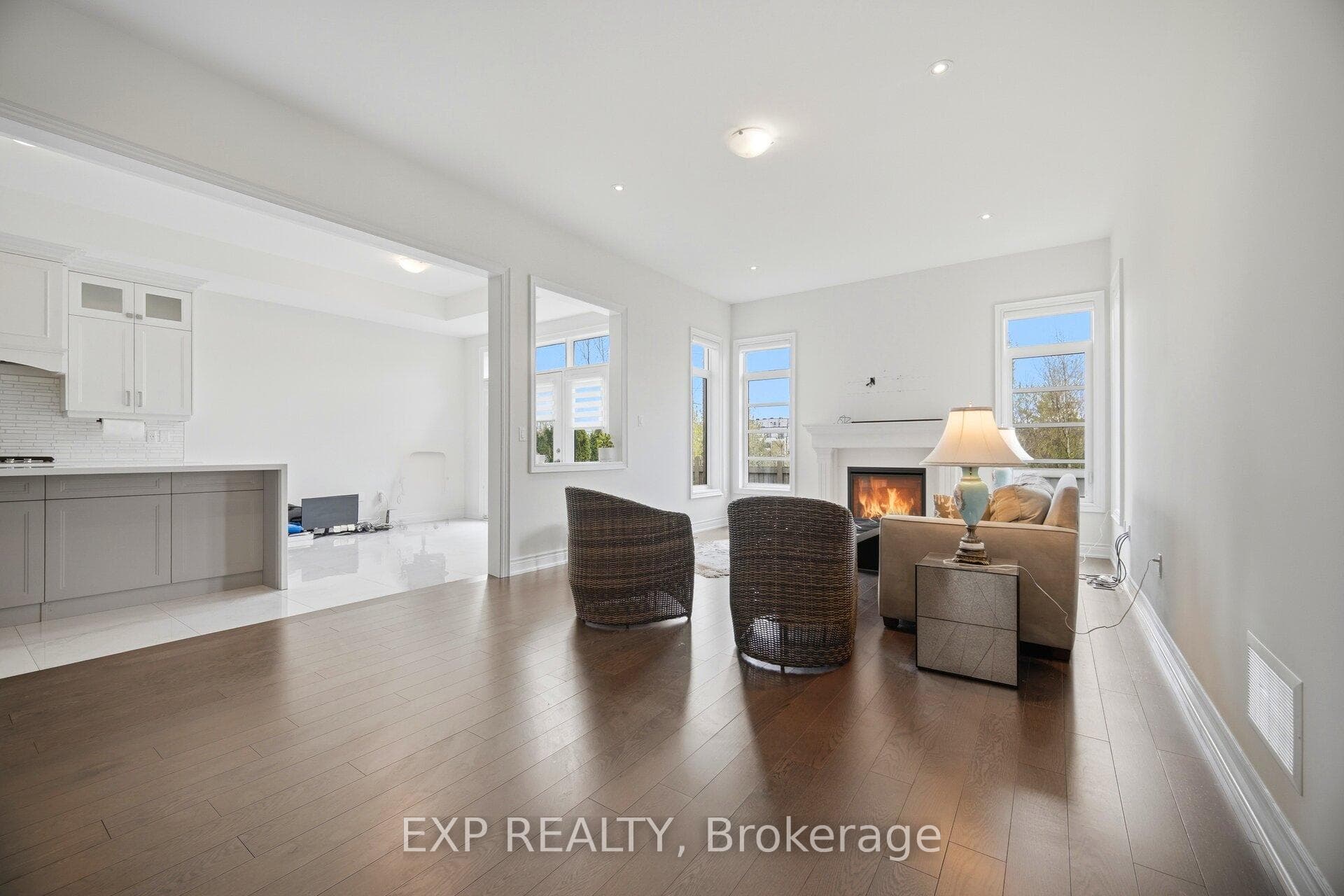 3128 Parsonage Crescent - Detached photo 14 of 47 in Oakville, Ontario