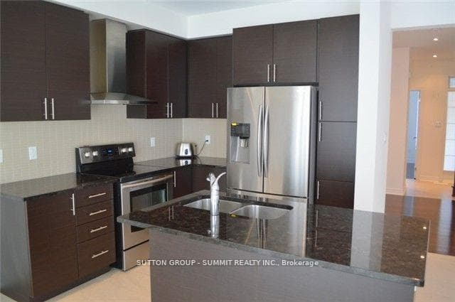 36 Denali Crescent - Detached photo 8 of 17 in Brampton, Ontario