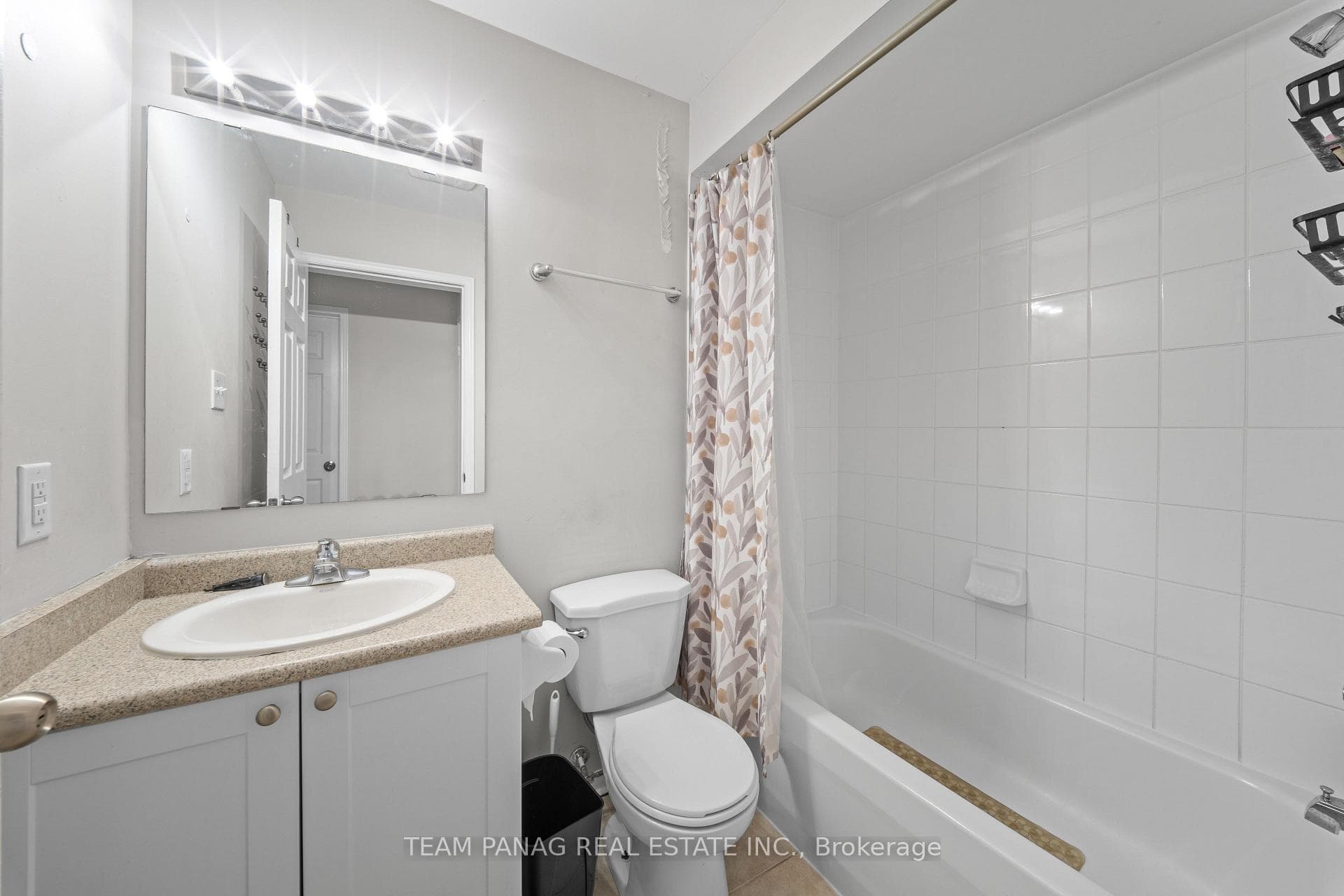 60 Fairwood Circle Unit 85 - Condo photo 18 of 19 in Brampton, Ontario