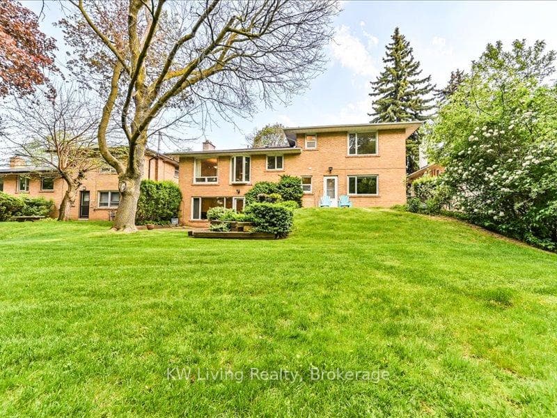 52 Hawksbury Drive - Detached photo 33 of 43 in Hillcrest Village / Bayview Village, Ontario