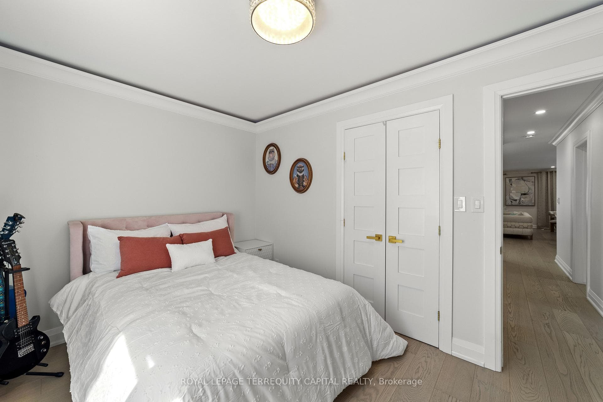 730 Hyde Road - Detached photo 28 of 50 in Burlington, Ontario