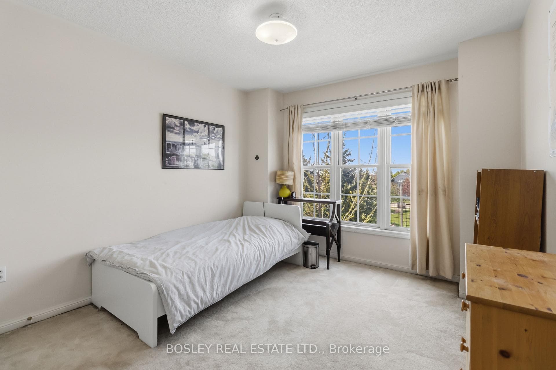 2223 Prescott Place - Townhouse photo 13 of 18 in Burlington, Ontario