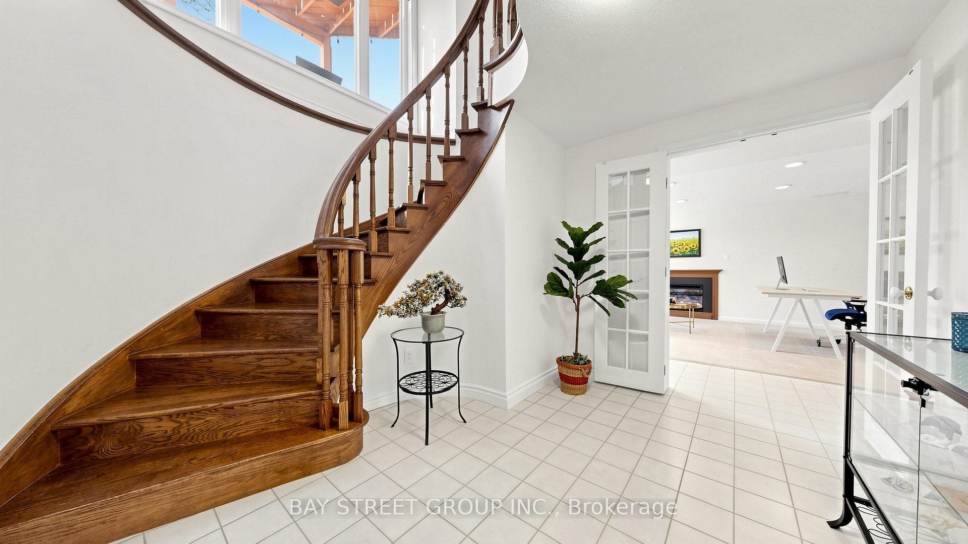 1742 Sir Monty's Drive - Detached photo 31 of 43 in Mississauga, Ontario
