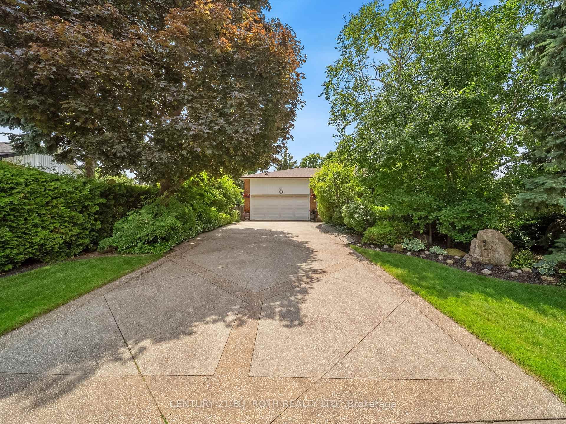 18 Claypine Trail - Detached for sale in Castlemore, Ontario