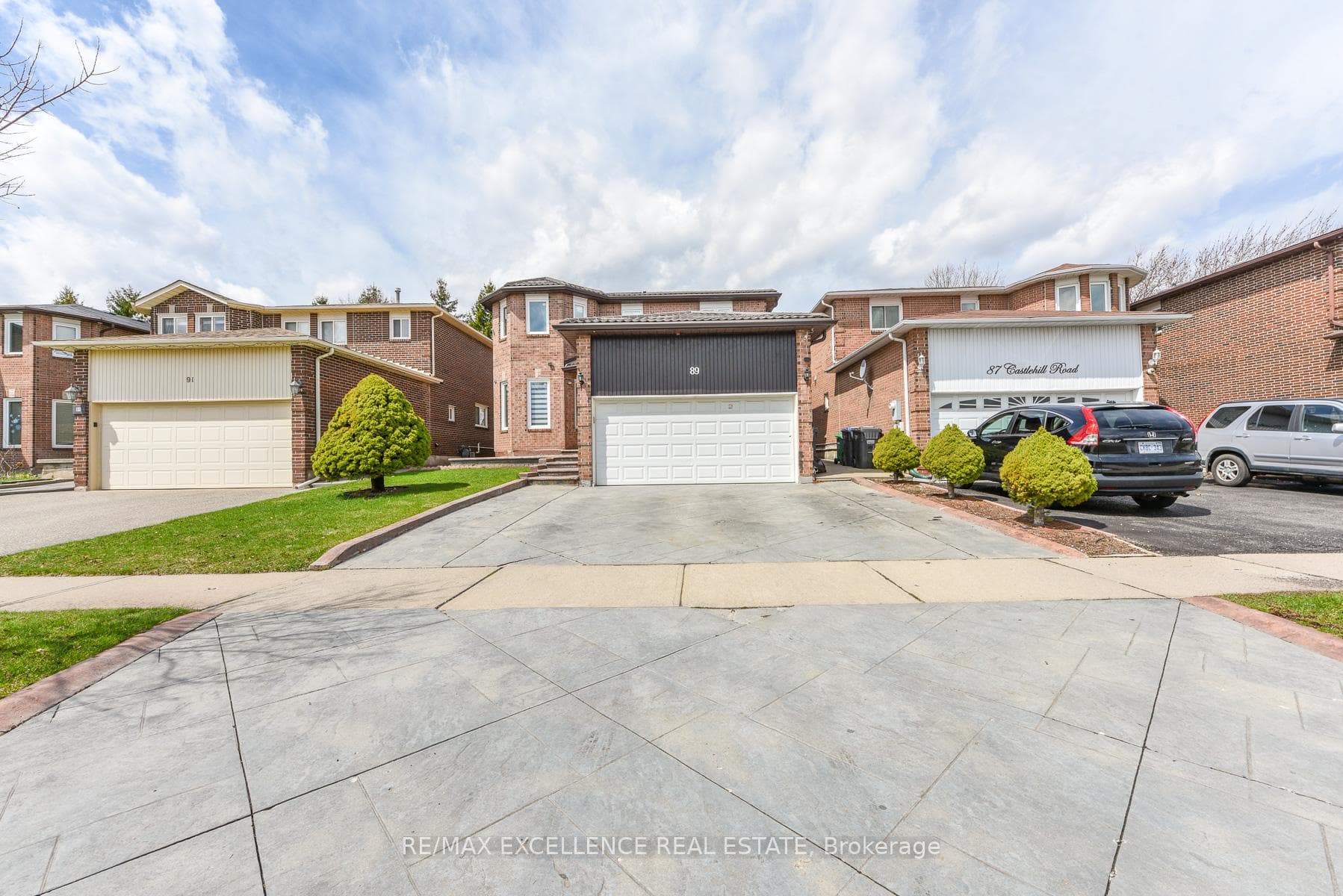 89 Castlehill Road - Detached for sale in Castlemore, Ontario