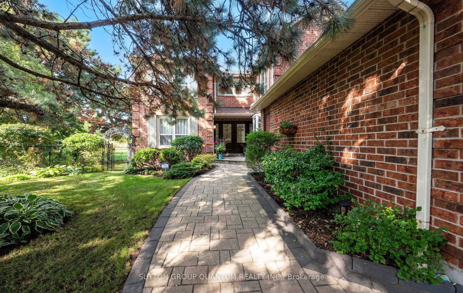 4008 Powderhorn Court - Detached photo 2 of 50 in Mississauga, Ontario