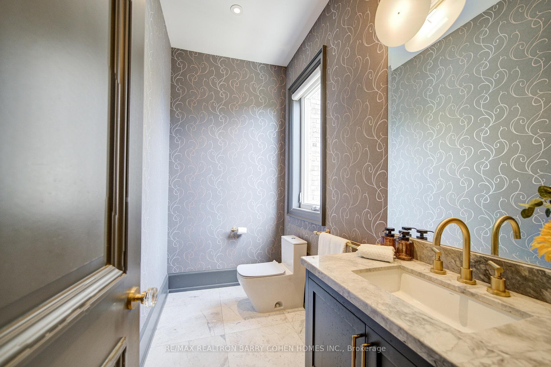 15 Ames Circle - Detached photo 23 of 50 in Don Mills / Parkwoods / Victoria Village, Ontario
