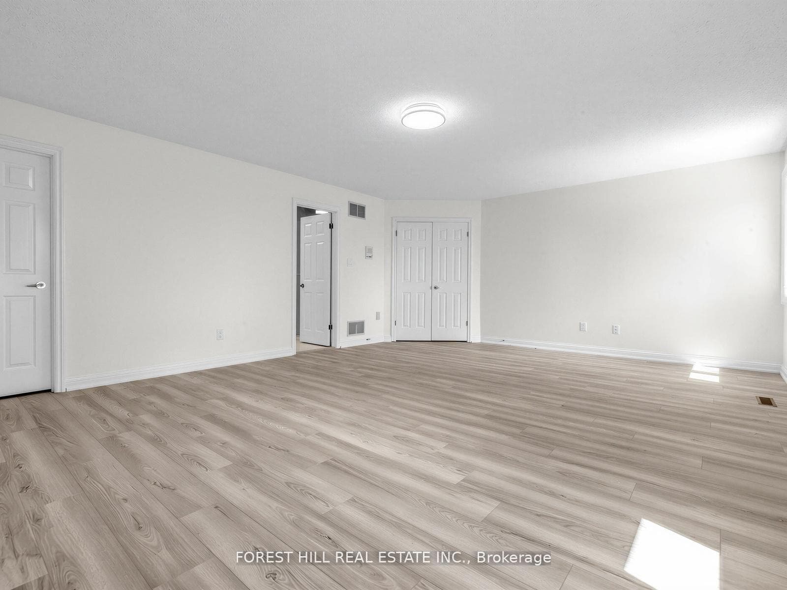 477 Cummer Avenue - Detached photo 23 of 50 in Willowdale / Newtonbrook, Ontario