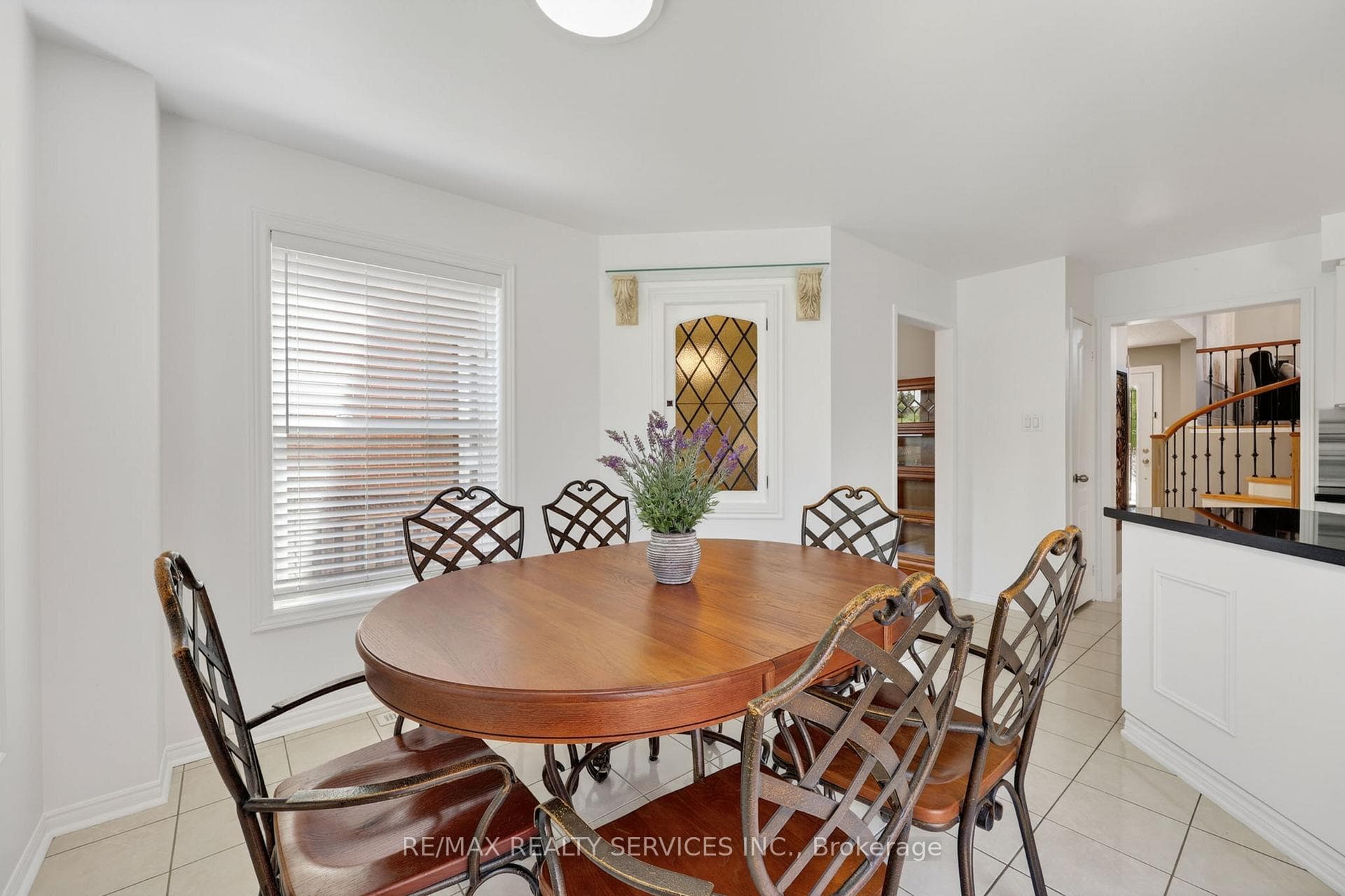 150 Royal Valley Drive - Detached photo 12 of 50 in Caledon, Ontario