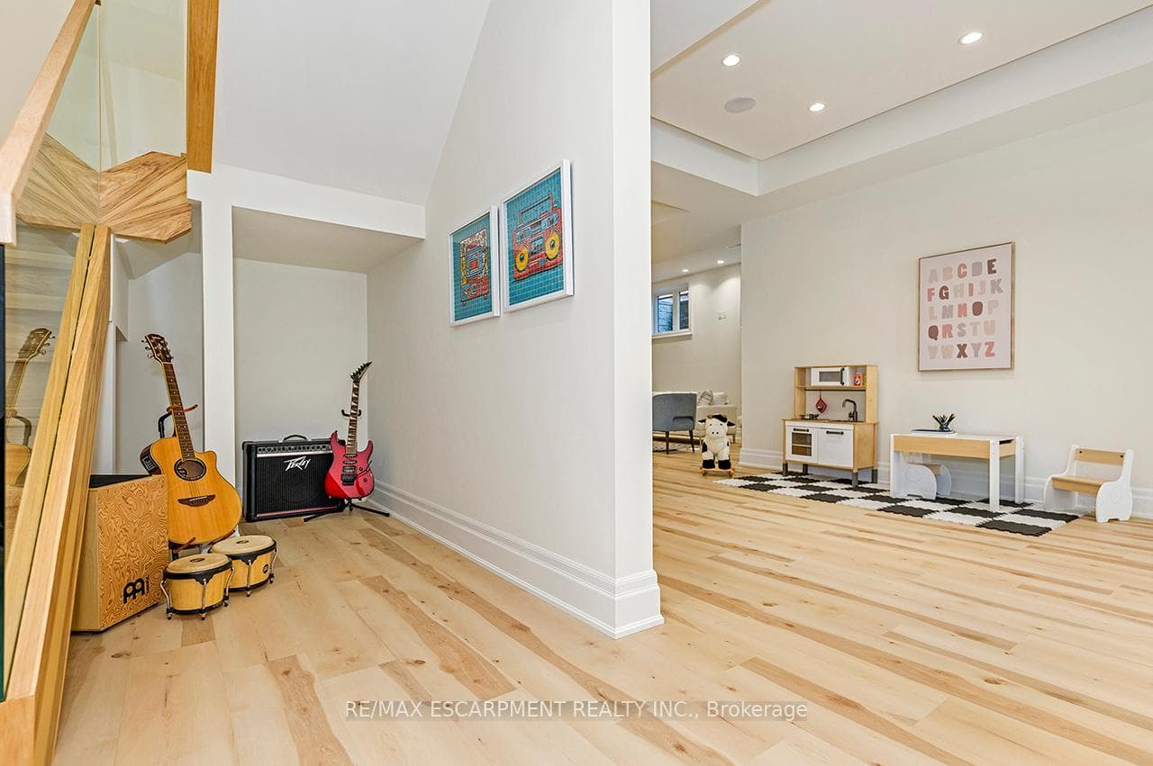 1618 Dogwood Trail - Detached photo 38 of 50 in Mississauga, Ontario