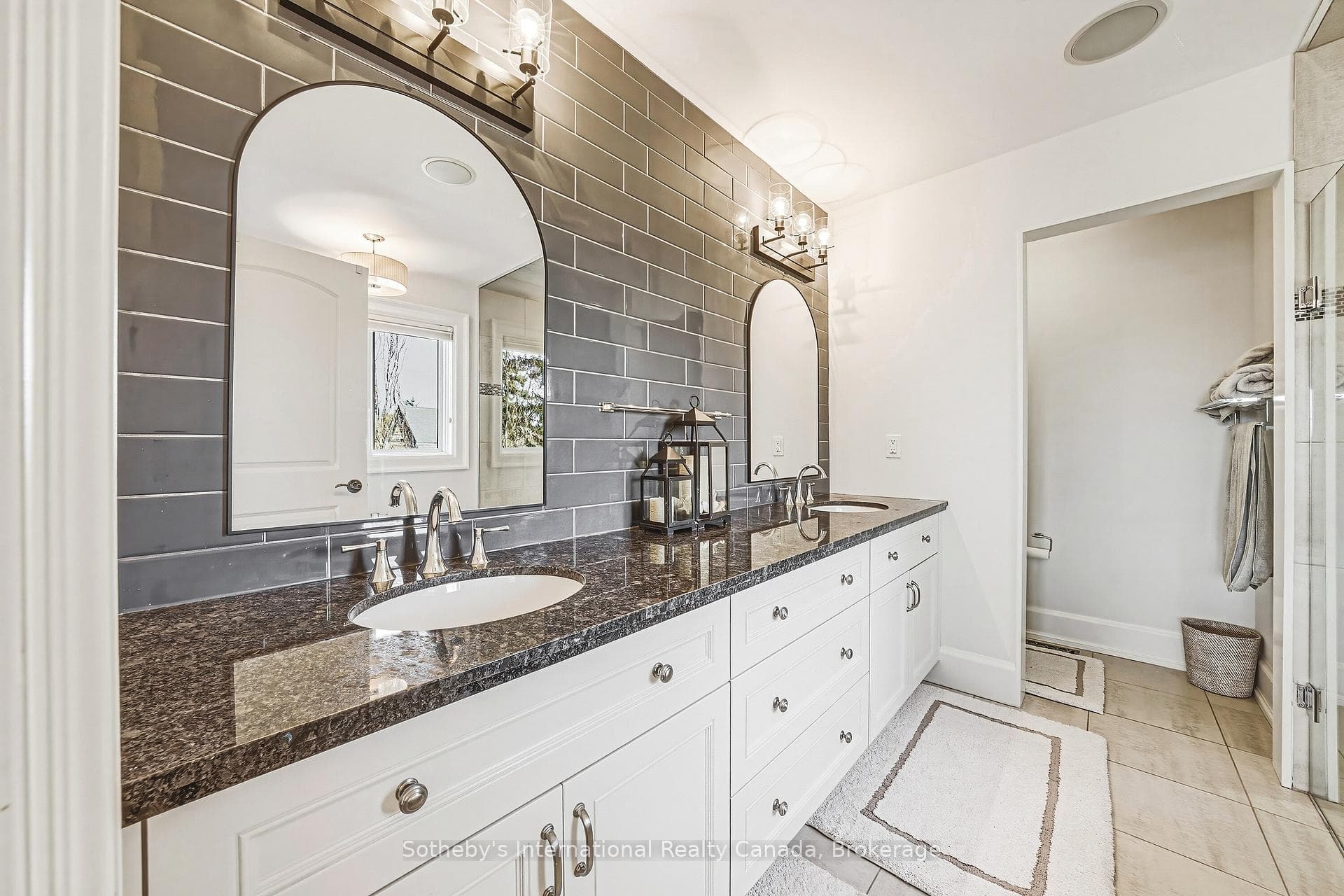 476 Patricia Drive - Detached photo 22 of 49 in Burlington, Ontario