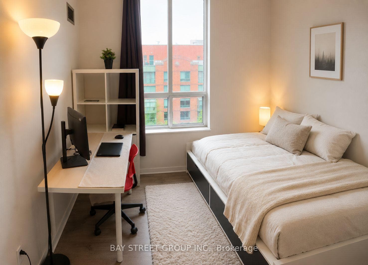 284 Bloor Street Unit 902 - Condo photo 19 of 27 in Annex / Yorkville / Summerhill, Ontario