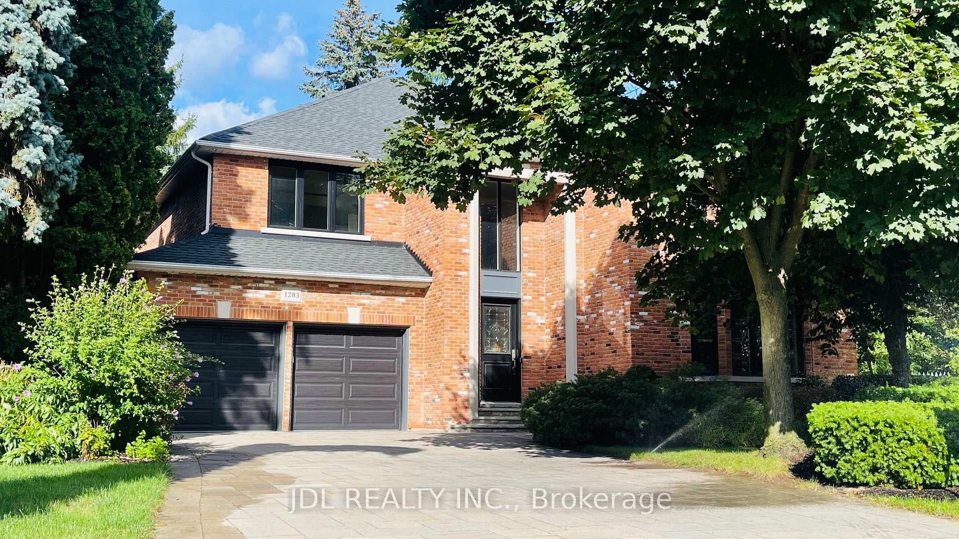 1283 Lindburgh Court - Detached photo 3 of 49 in Mississauga, Ontario