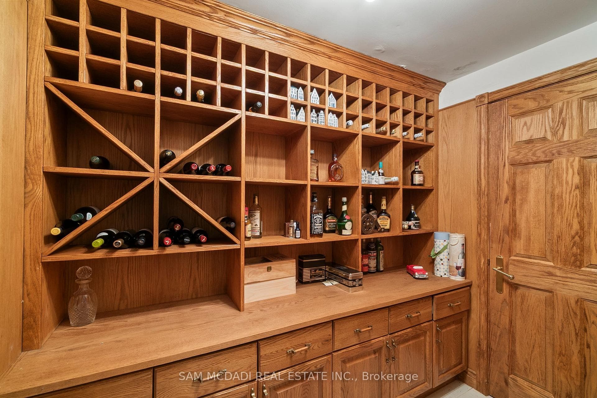 2235 Shawanaga Trail - Detached photo 31 of 48 in Mississauga, Ontario