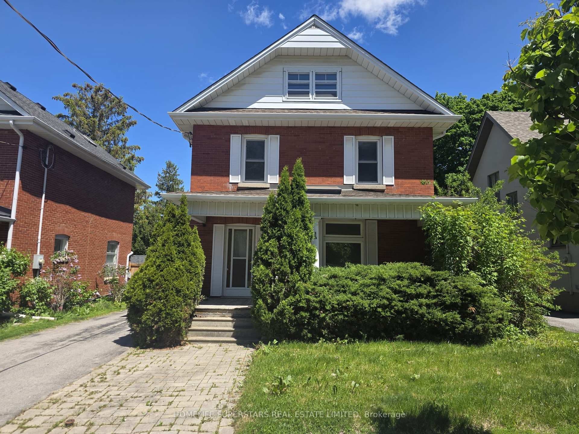103 Arden Avenue - home for sale in Newmarket, Ontario