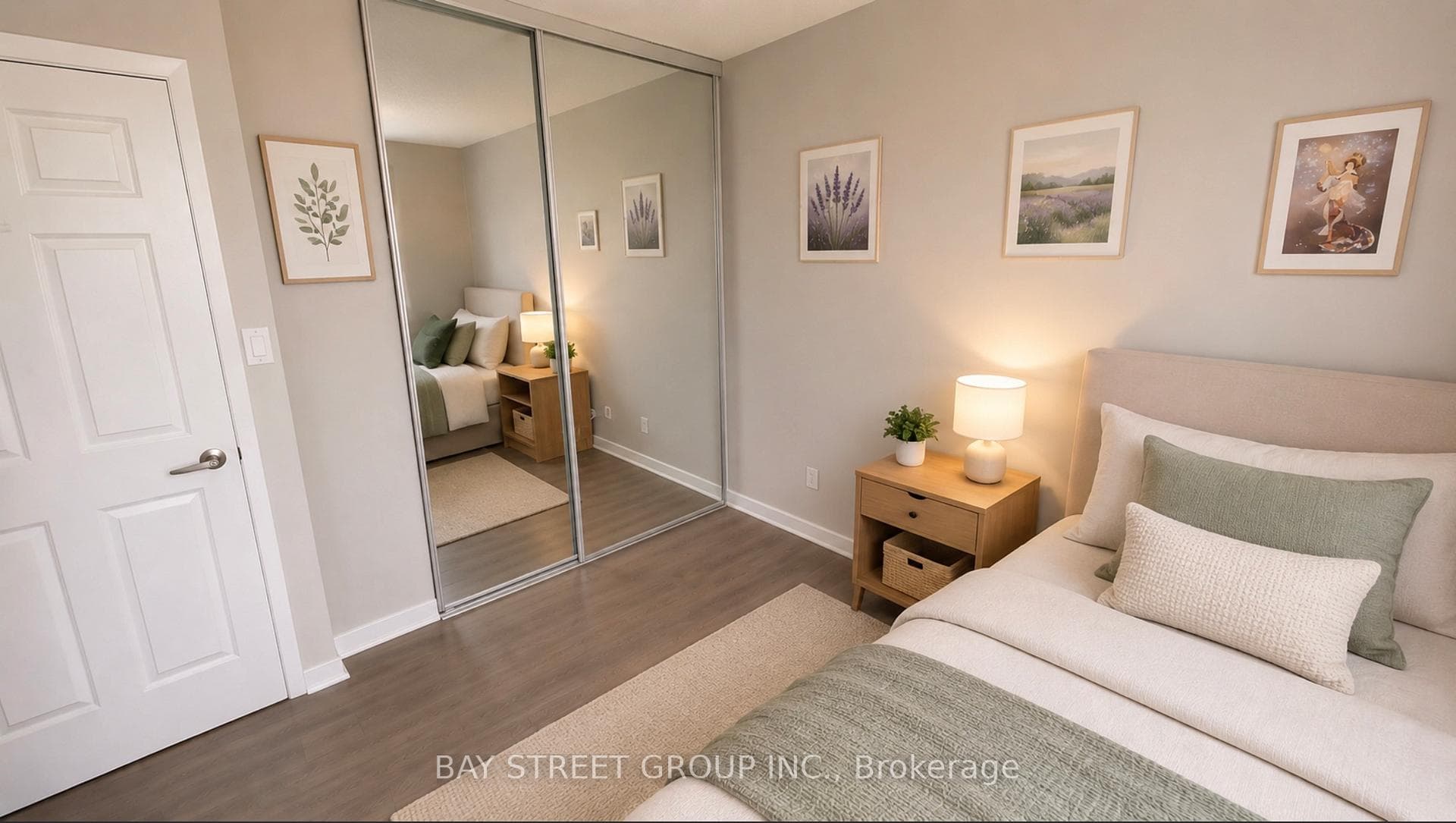 284 Bloor Street Unit 902 - Condo photo 11 of 27 in Annex / Yorkville / Summerhill, Ontario