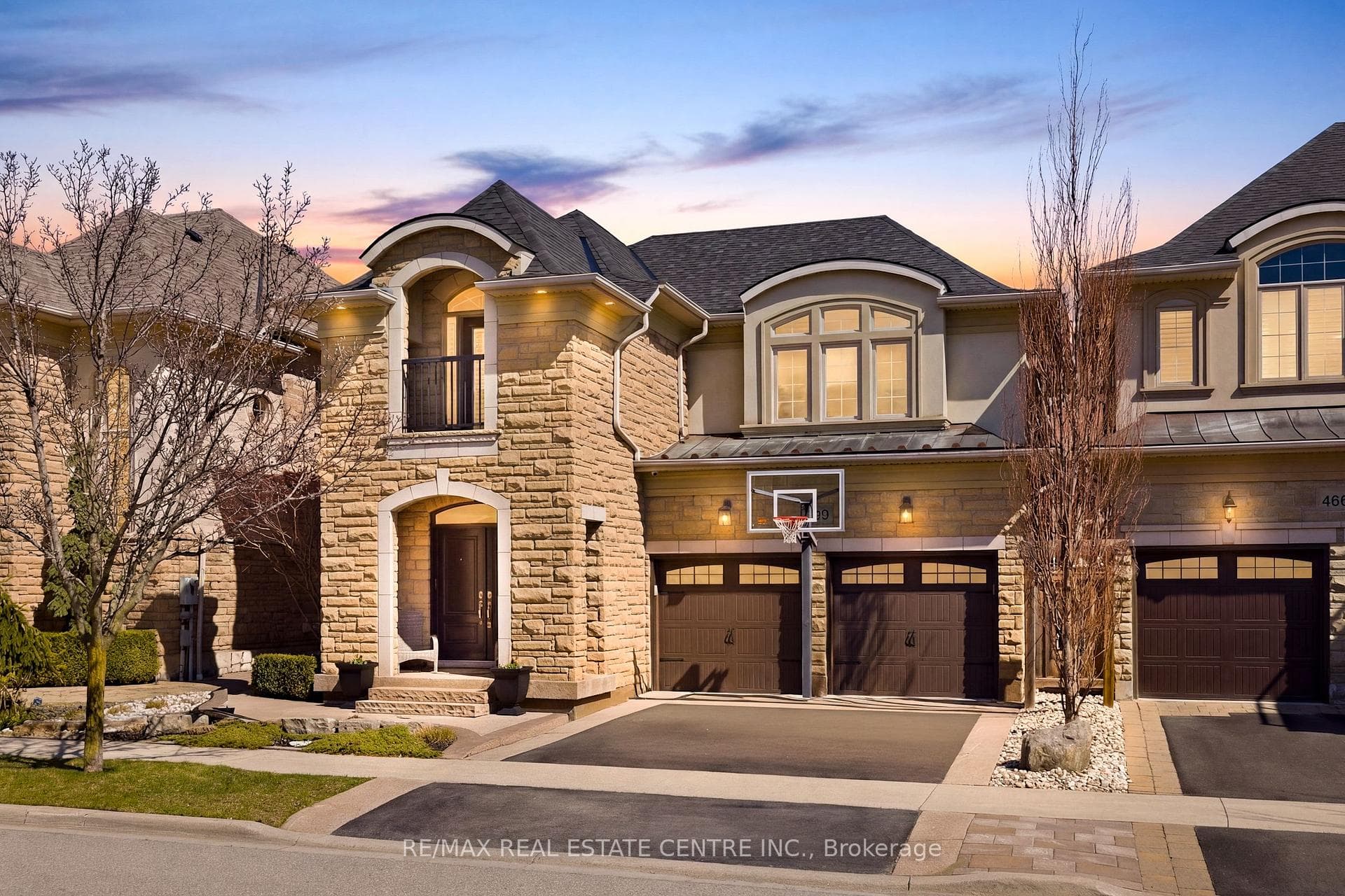 4670 Bracknell Road - Detached for sale in Tyandaga, Ontario