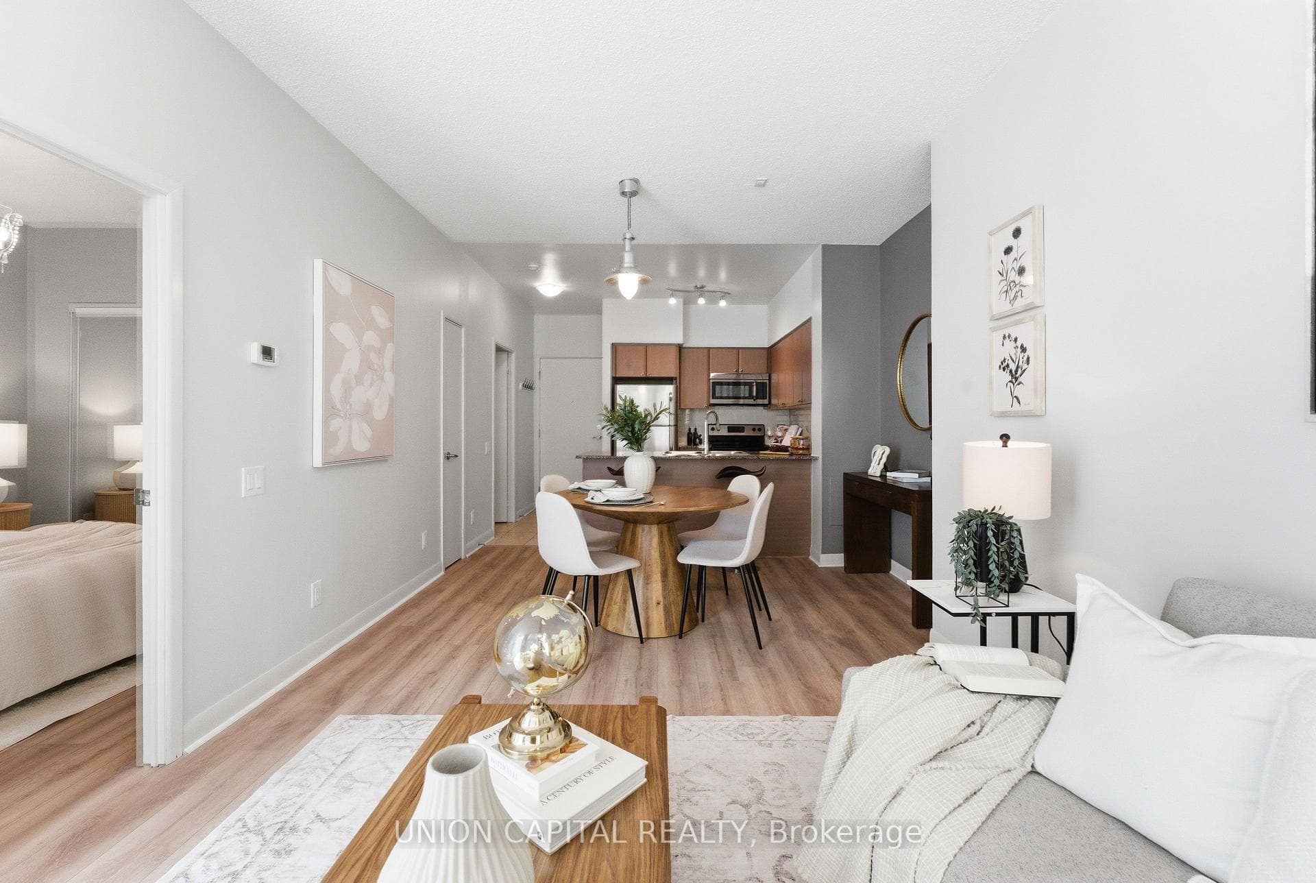 525 Wilson Avenue Unit 147 - Condo photo 7 of 37 in North York (Bathurst Manor / Clanton Park), Ontario