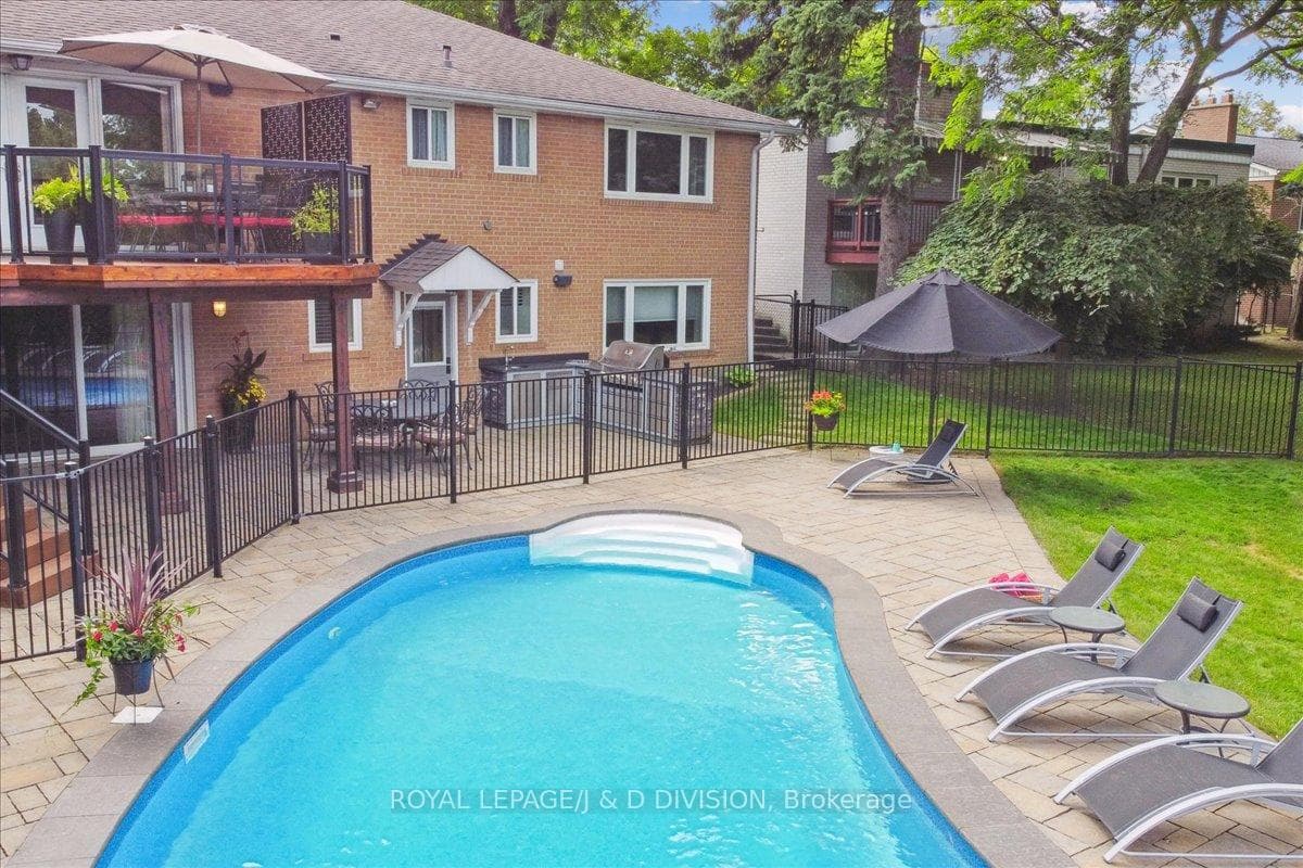 44 George Henry Boulevard - Detached photo 33 of 36 in Hillcrest Village / Bayview Village, Ontario