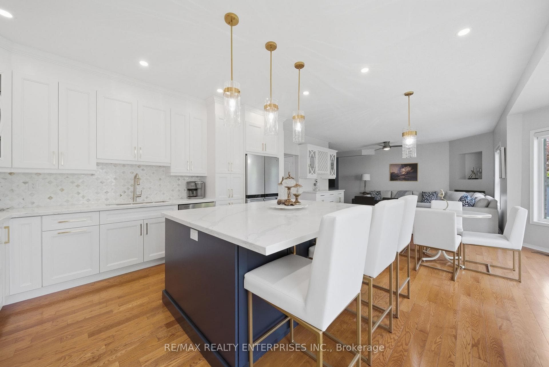 5811 Cornell Crescent - Detached photo 15 of 49 in Mississauga, Ontario