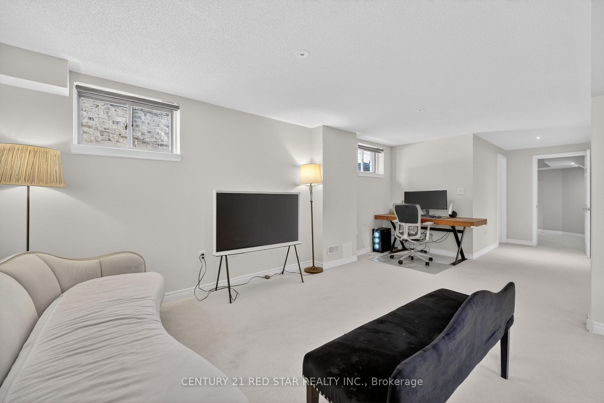 2416 Village Common - Townhouse photo 44 of 50 in Oakville, Ontario