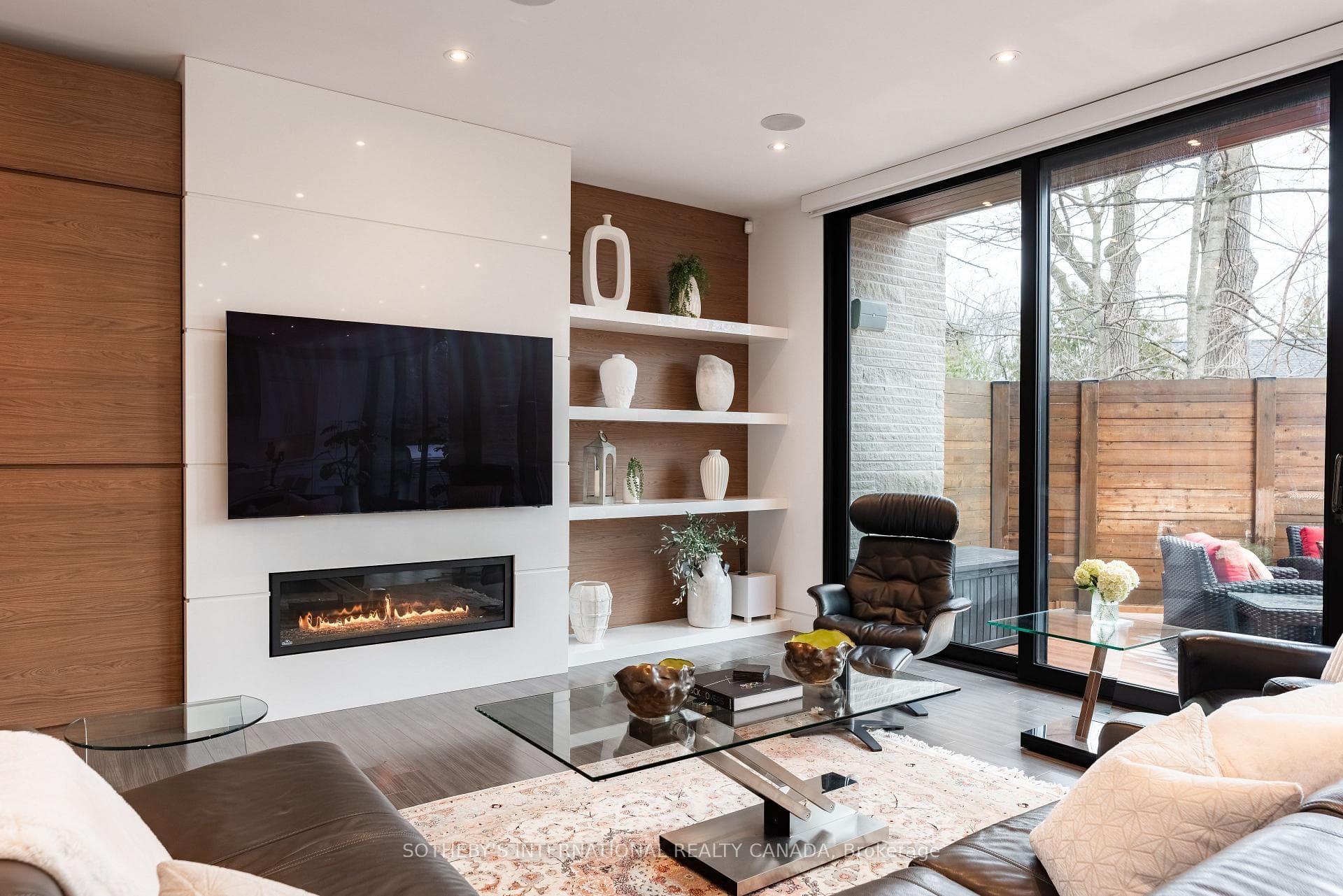 1388 Acton Crescent - Detached photo 8 of 50 in Oakville, Ontario