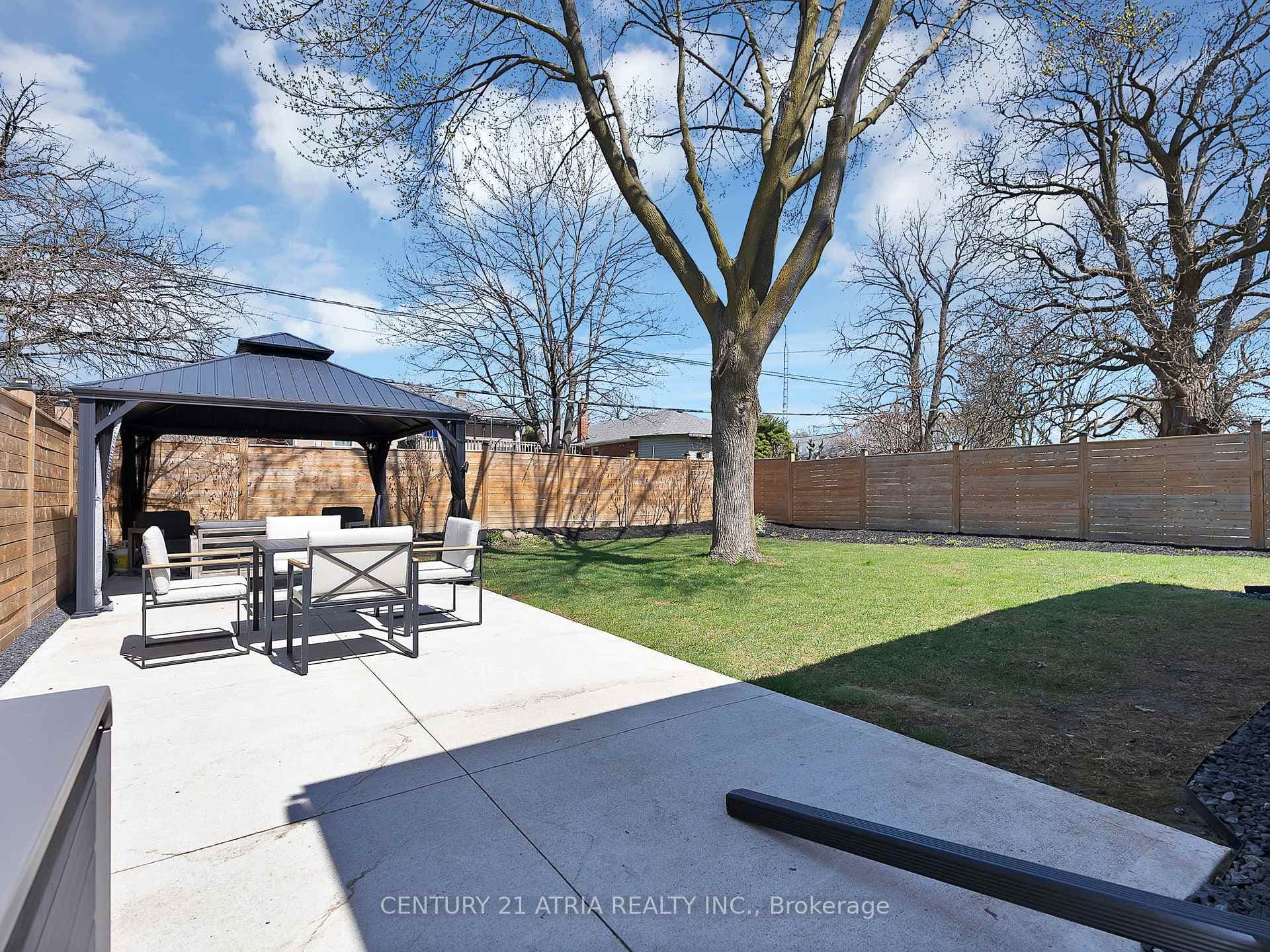 10 Dunrobin Drive - Detached photo 30 of 40 in Etobicoke (Islington / Rexdale), Ontario