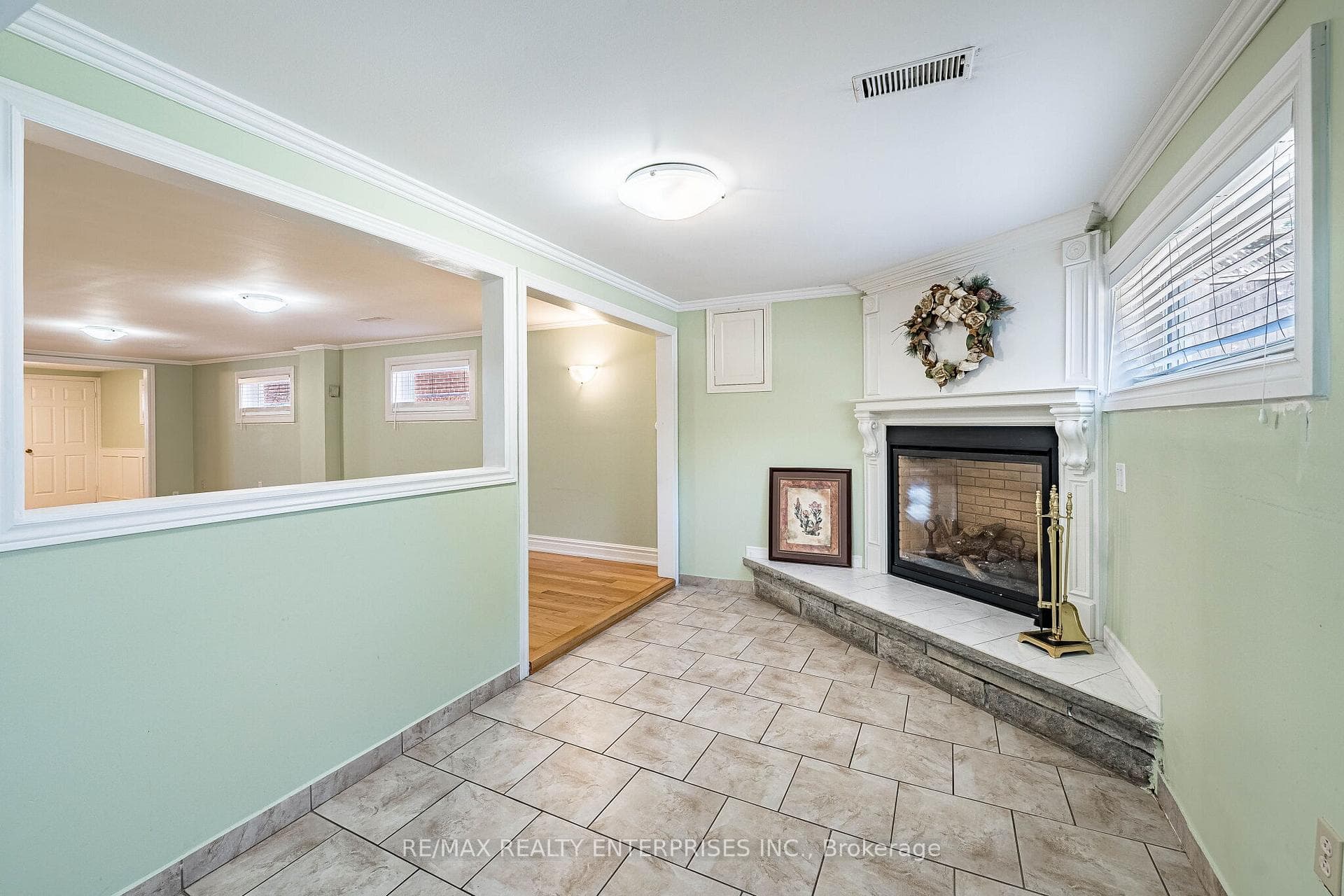 3669 Molly Avenue - Semi-Detached photo 33 of 42 in Mississauga, Ontario