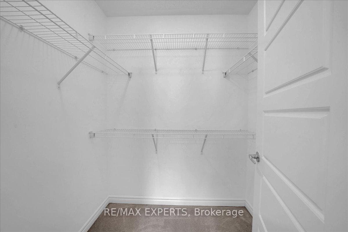 297 Beasley Terrace - Townhouse photo 16 of 22 in Milton, Ontario