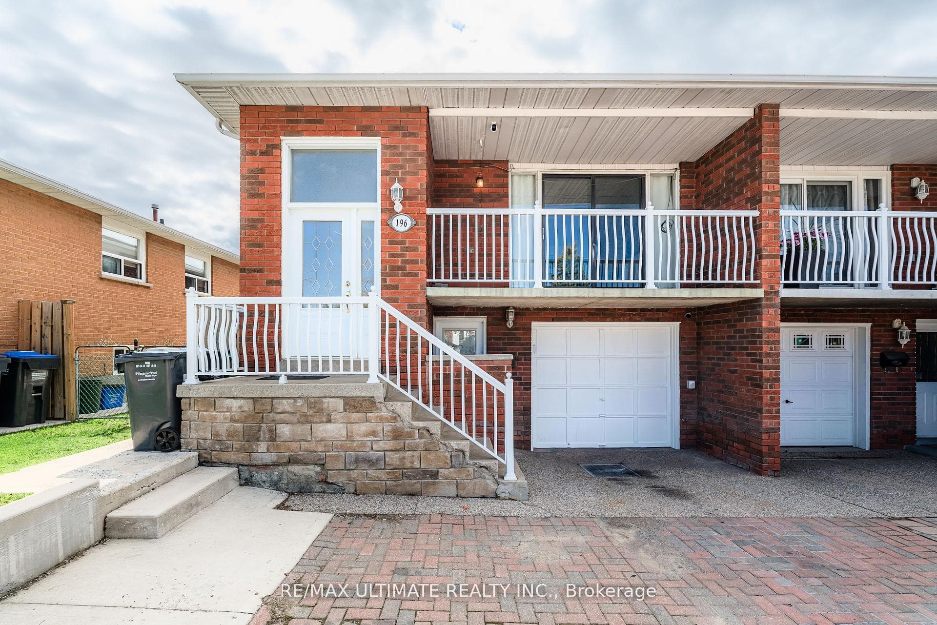 196 Meadows Boulevard - Semi-Detached for sale in Mississauga