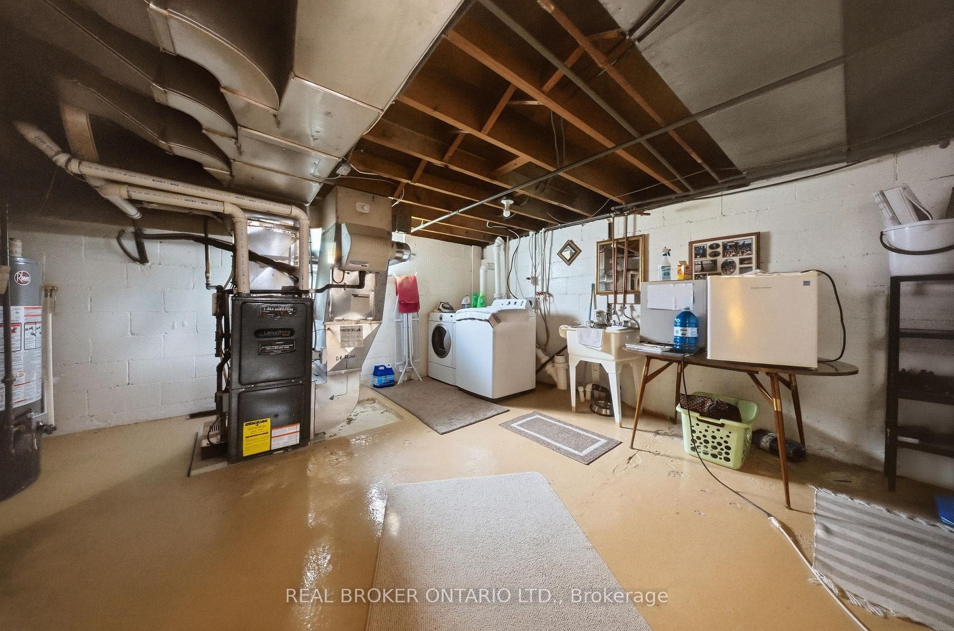 243 Sydney Street - Detached photo 24 of 35 in Milton, Ontario